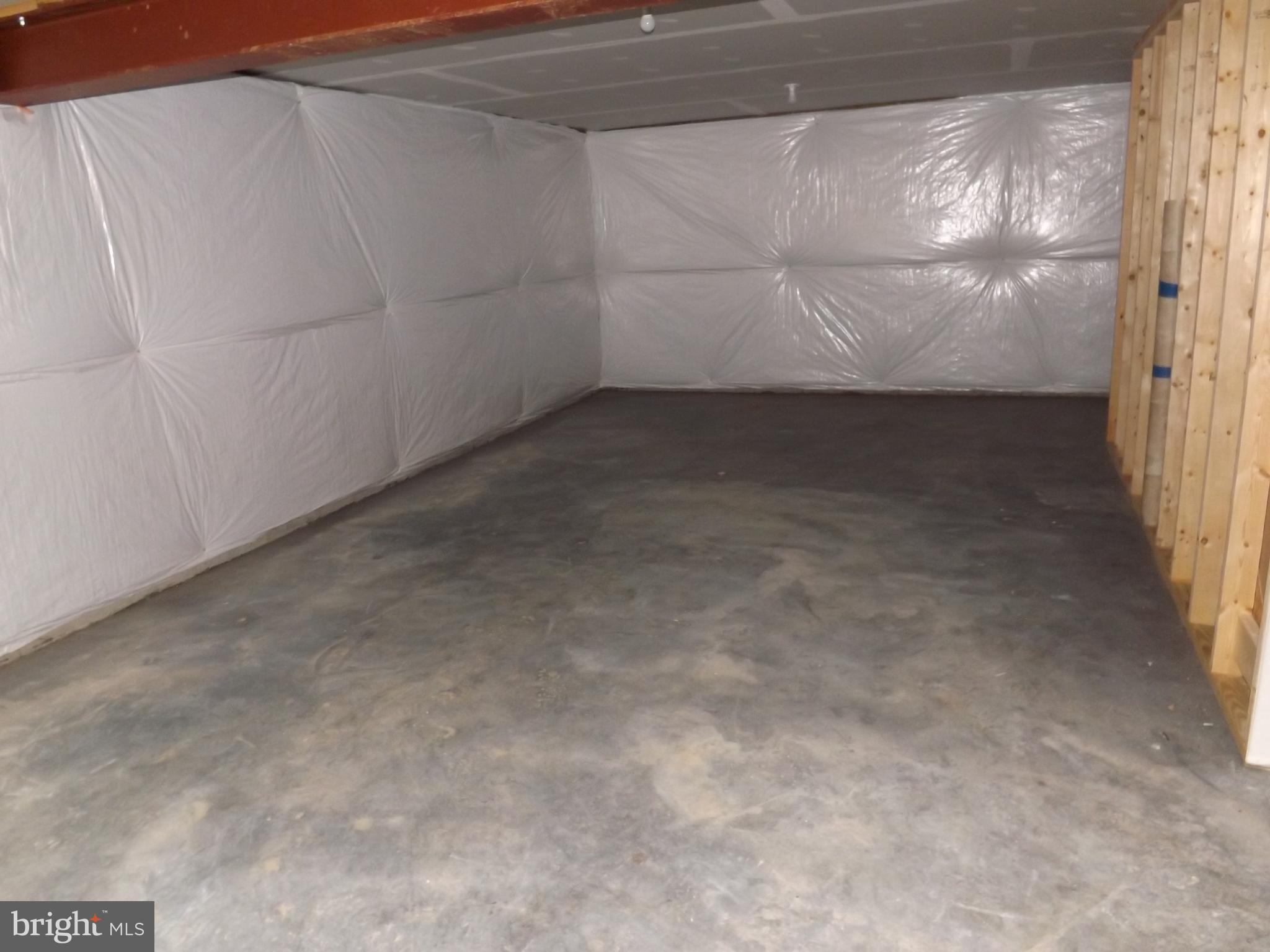 OVERLOOK AT RIVERSIDE - Residential Lease