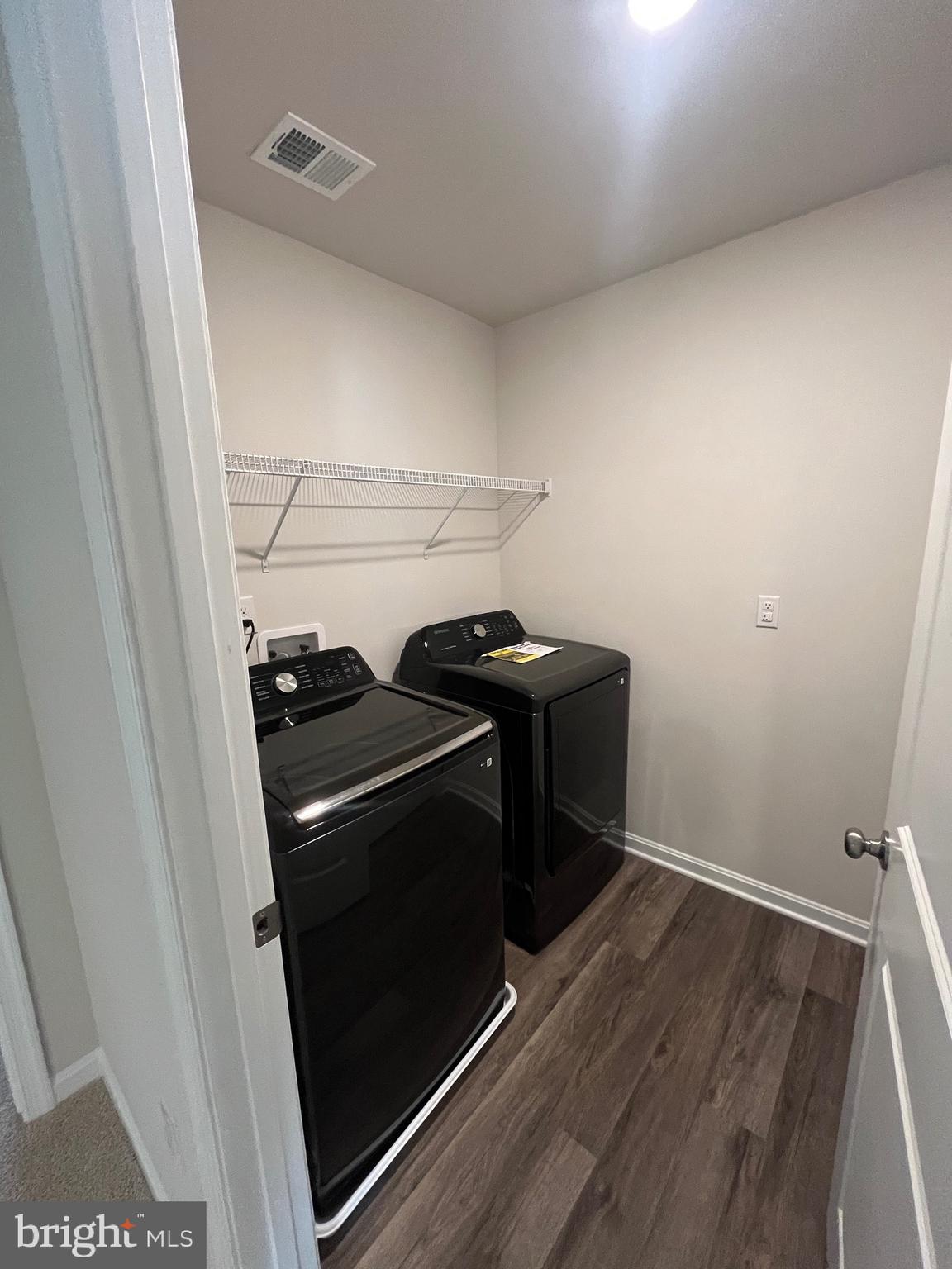 RED HILL - Residential Lease