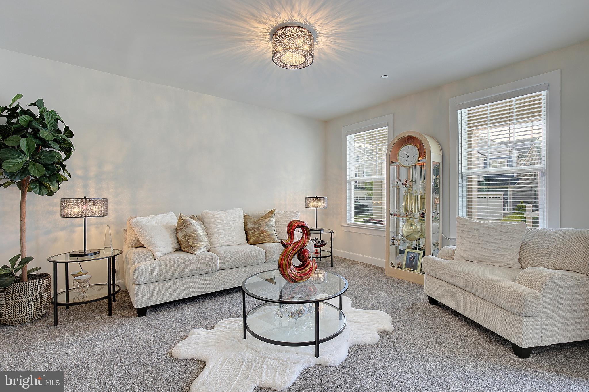 TWO RIVERS - Residential