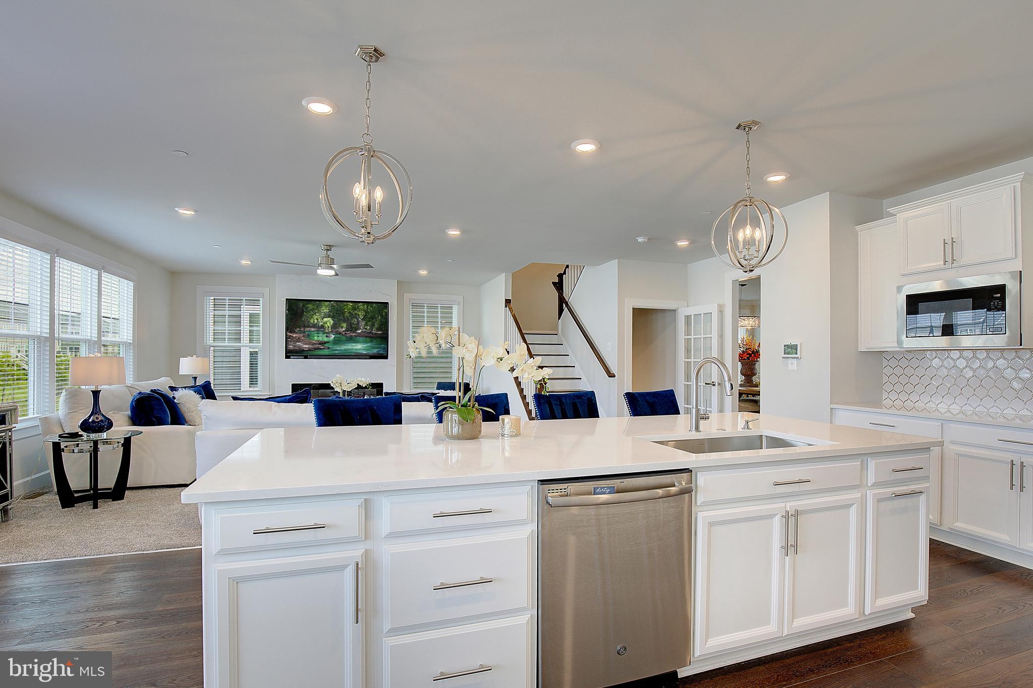 TWO RIVERS - Residential