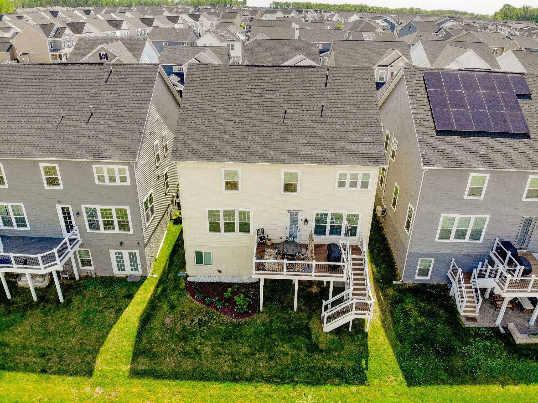 TWO RIVERS - Residential