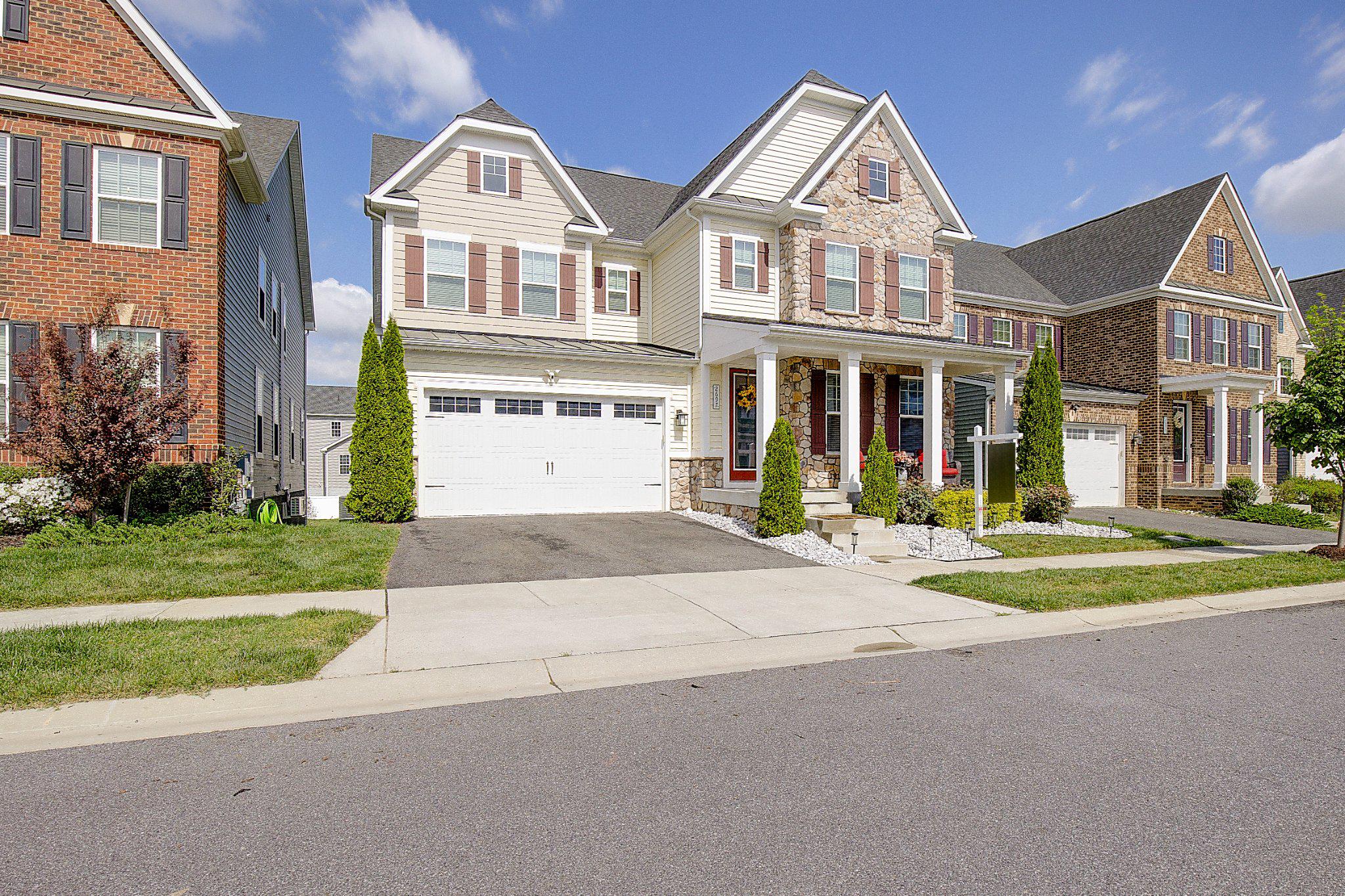 TWO RIVERS - Residential