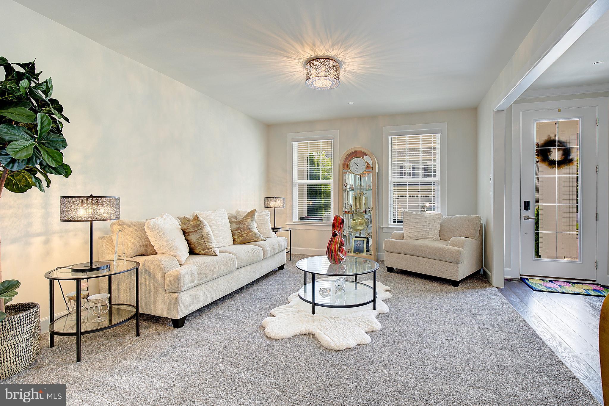 TWO RIVERS - Residential