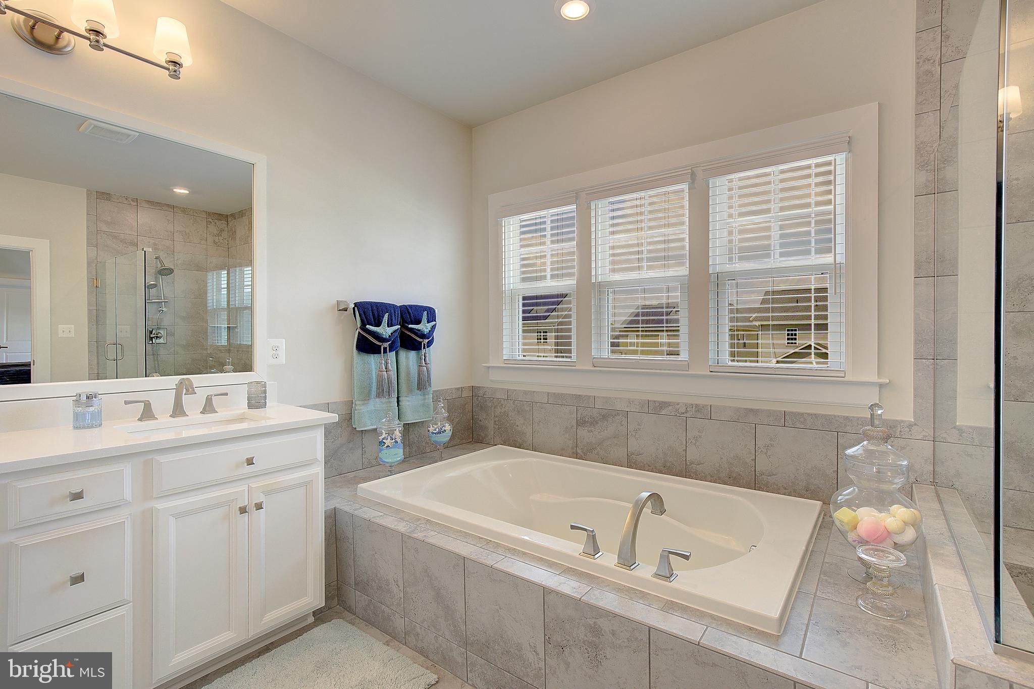 TWO RIVERS - Residential
