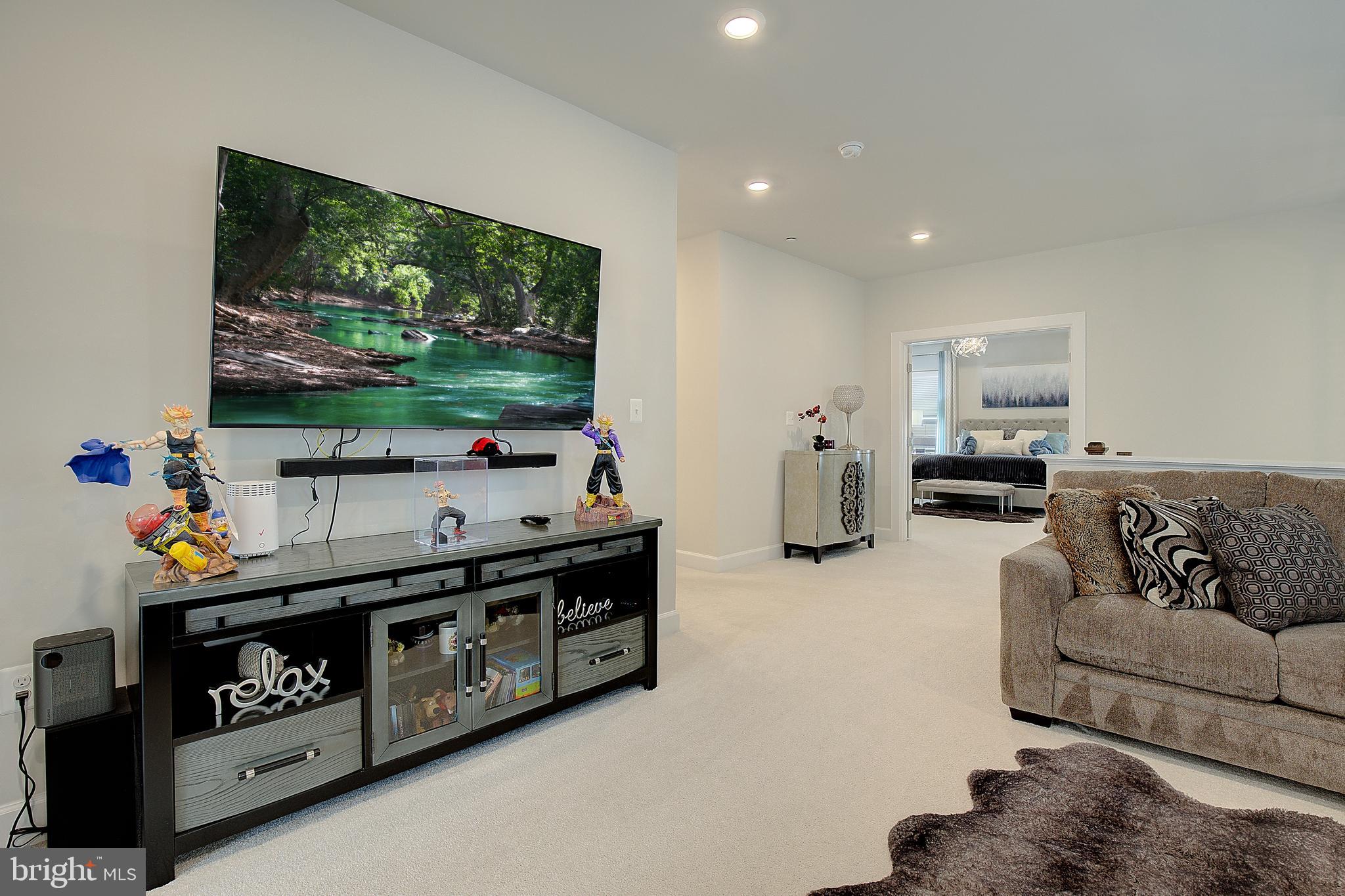 TWO RIVERS - Residential