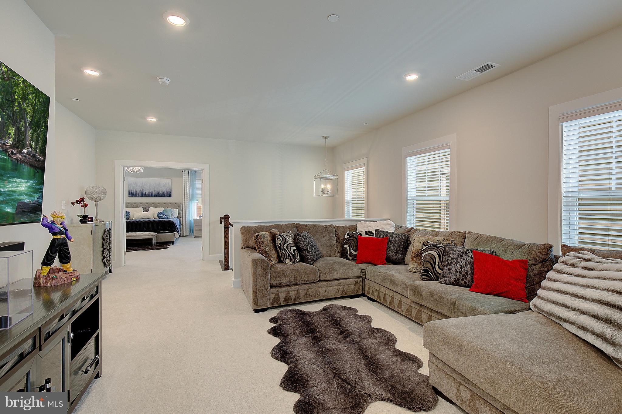 TWO RIVERS - Residential