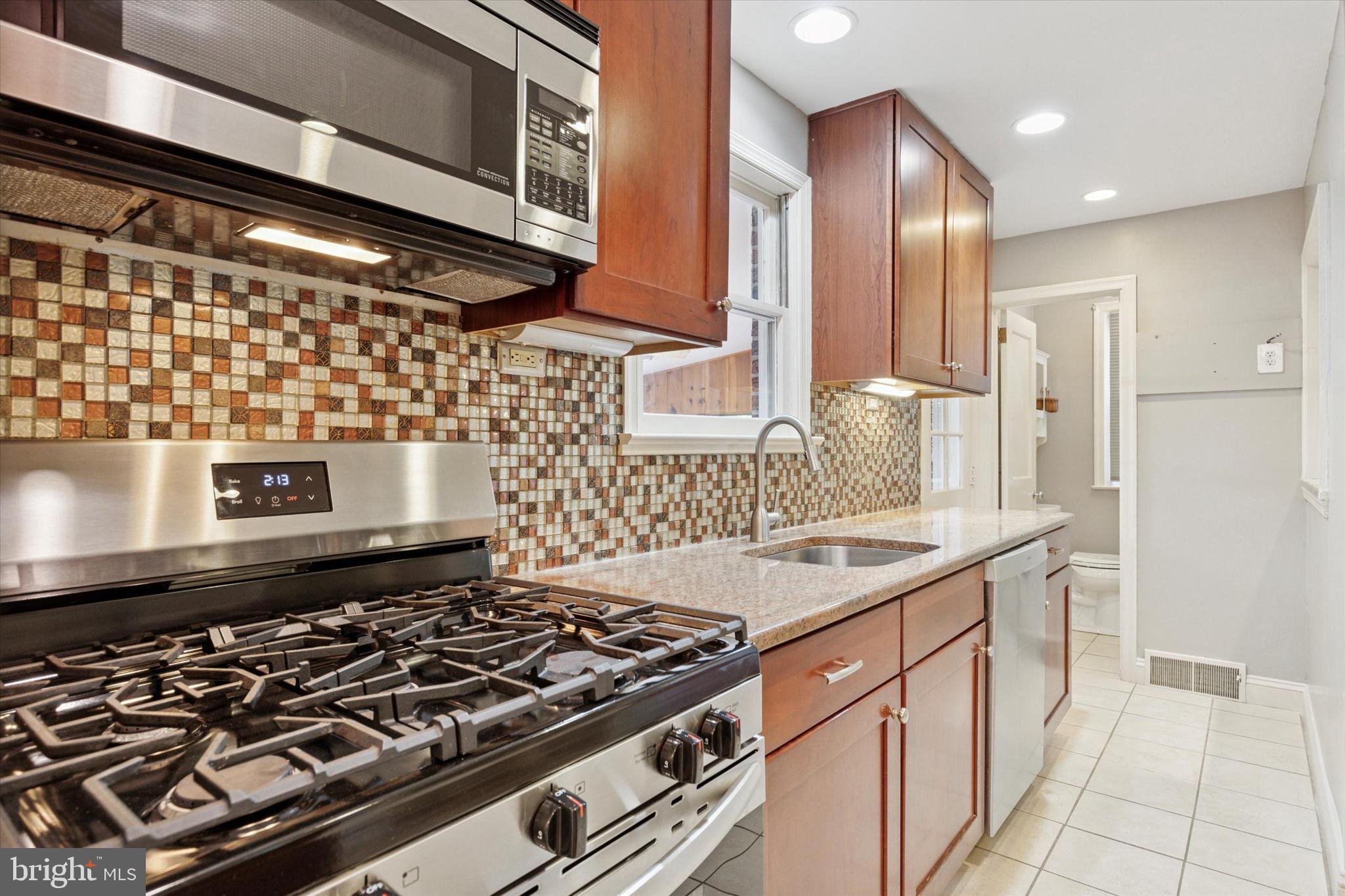 HIGHLAND FARMS - Residential