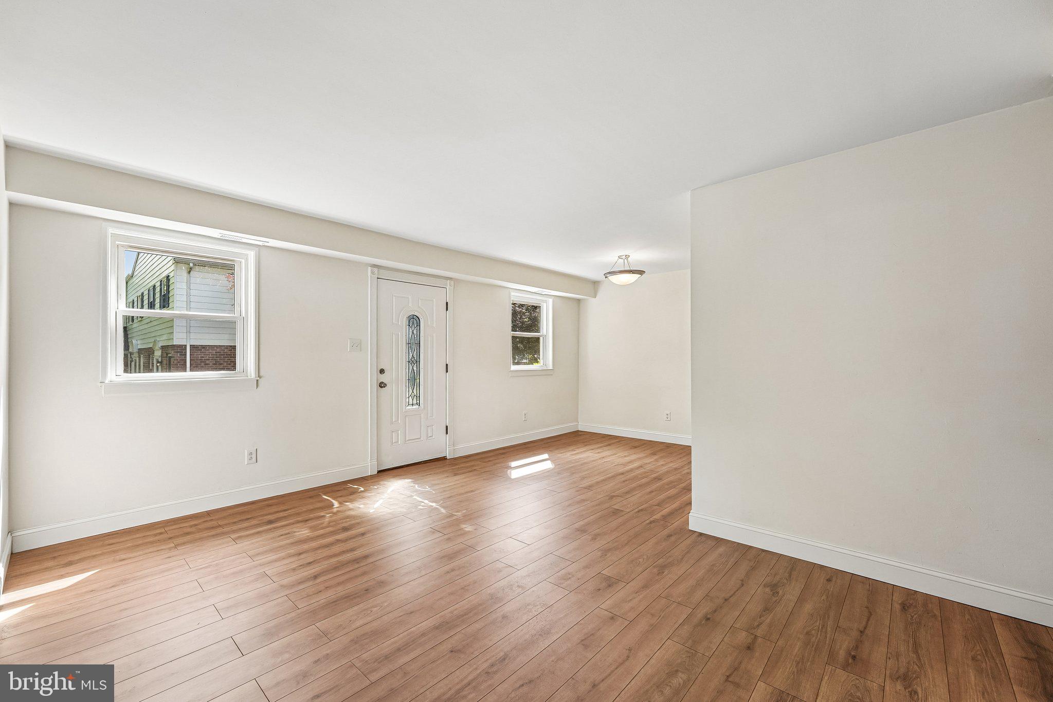 605 W MARKET STREET 35