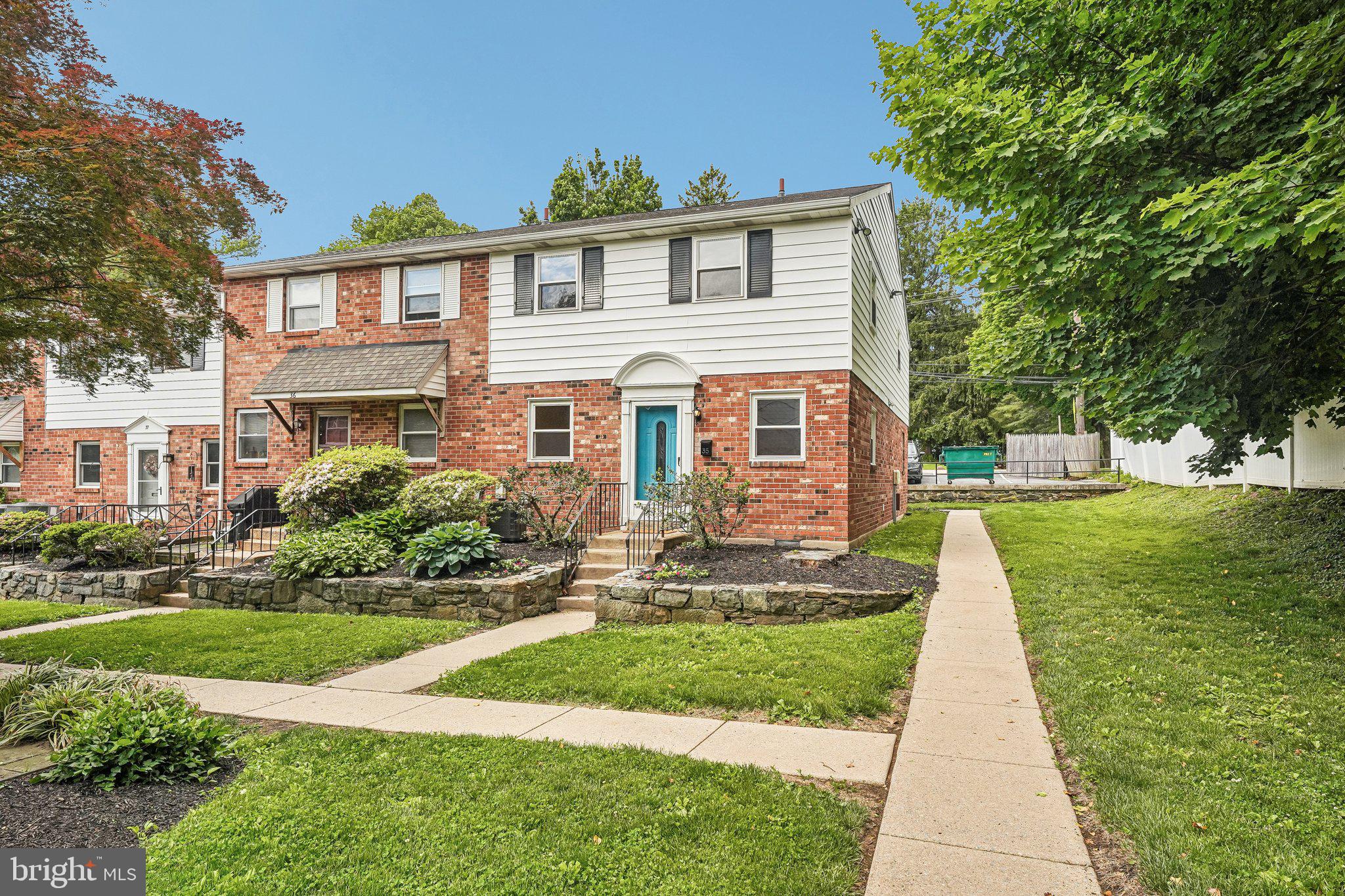 605 W MARKET STREET 35