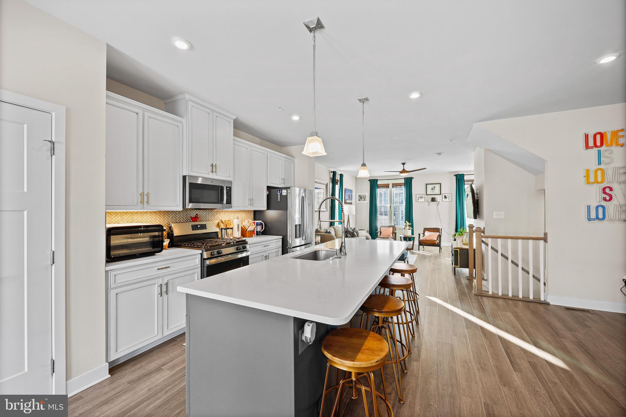 GREENLEIGH AT CROSSROADS - Residential Lease