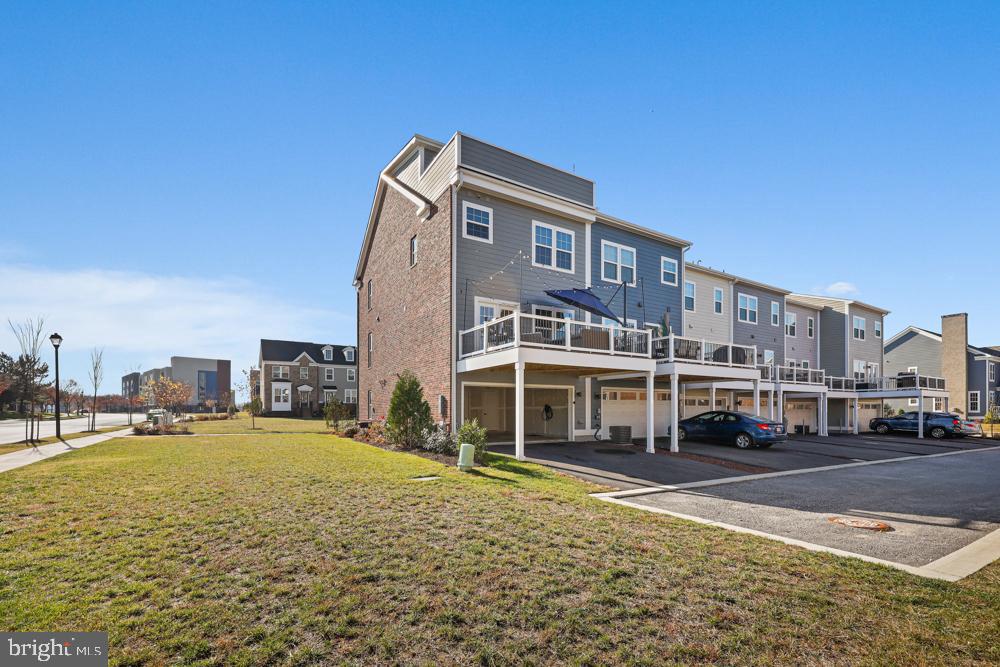 GREENLEIGH AT CROSSROADS - Residential Lease