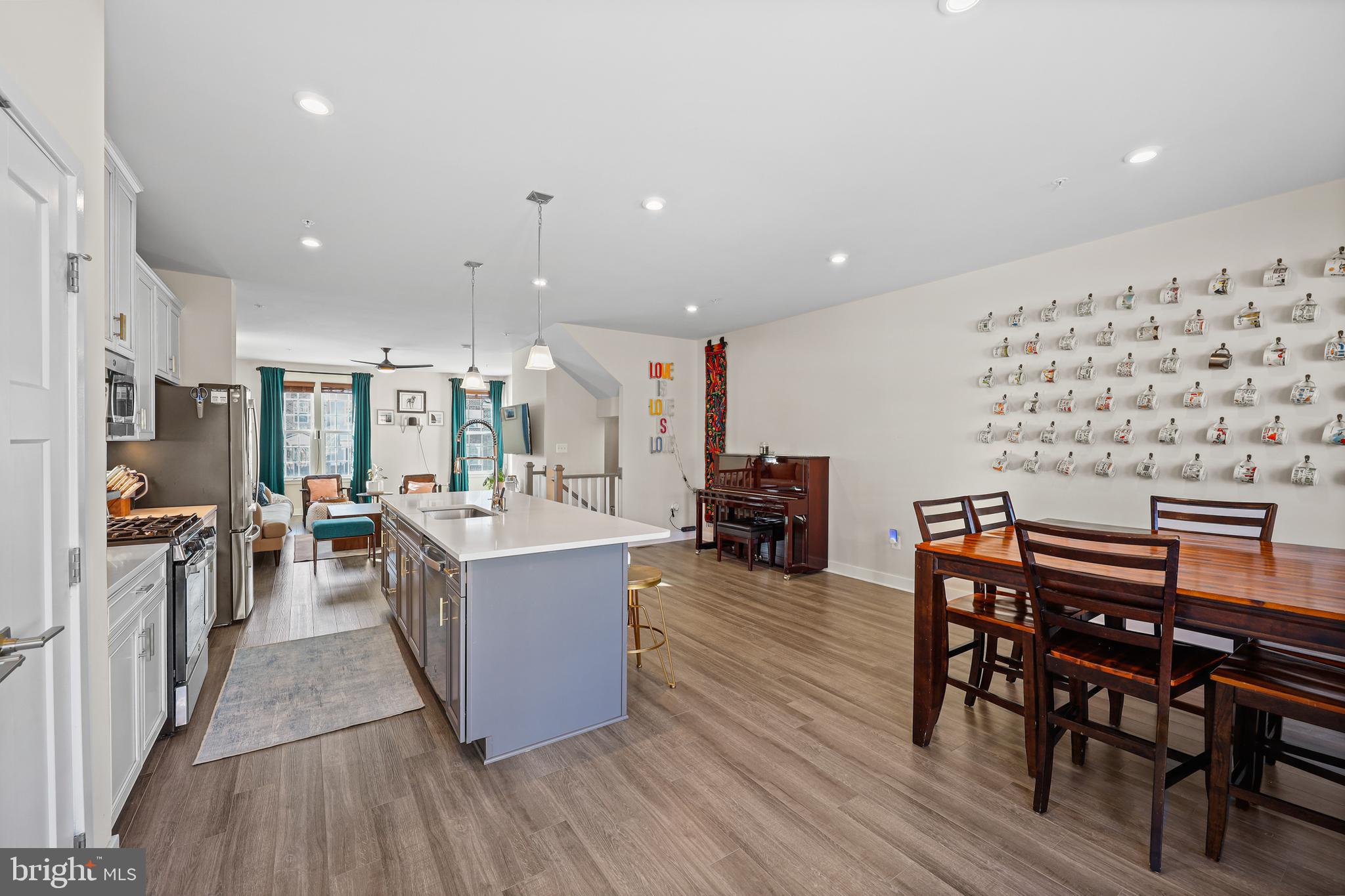 GREENLEIGH AT CROSSROADS - Residential Lease