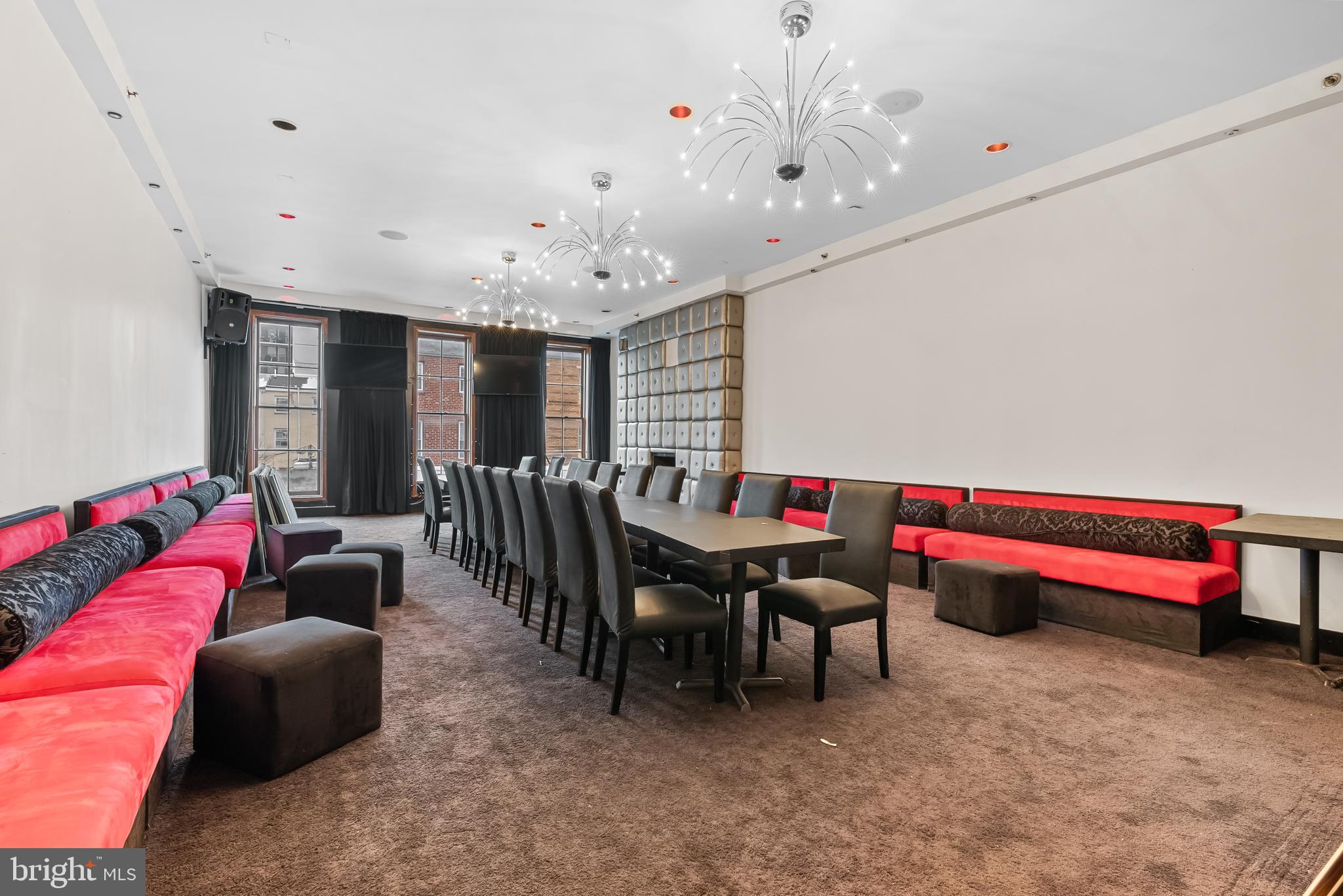 BELLA VISTA - Commercial Sale