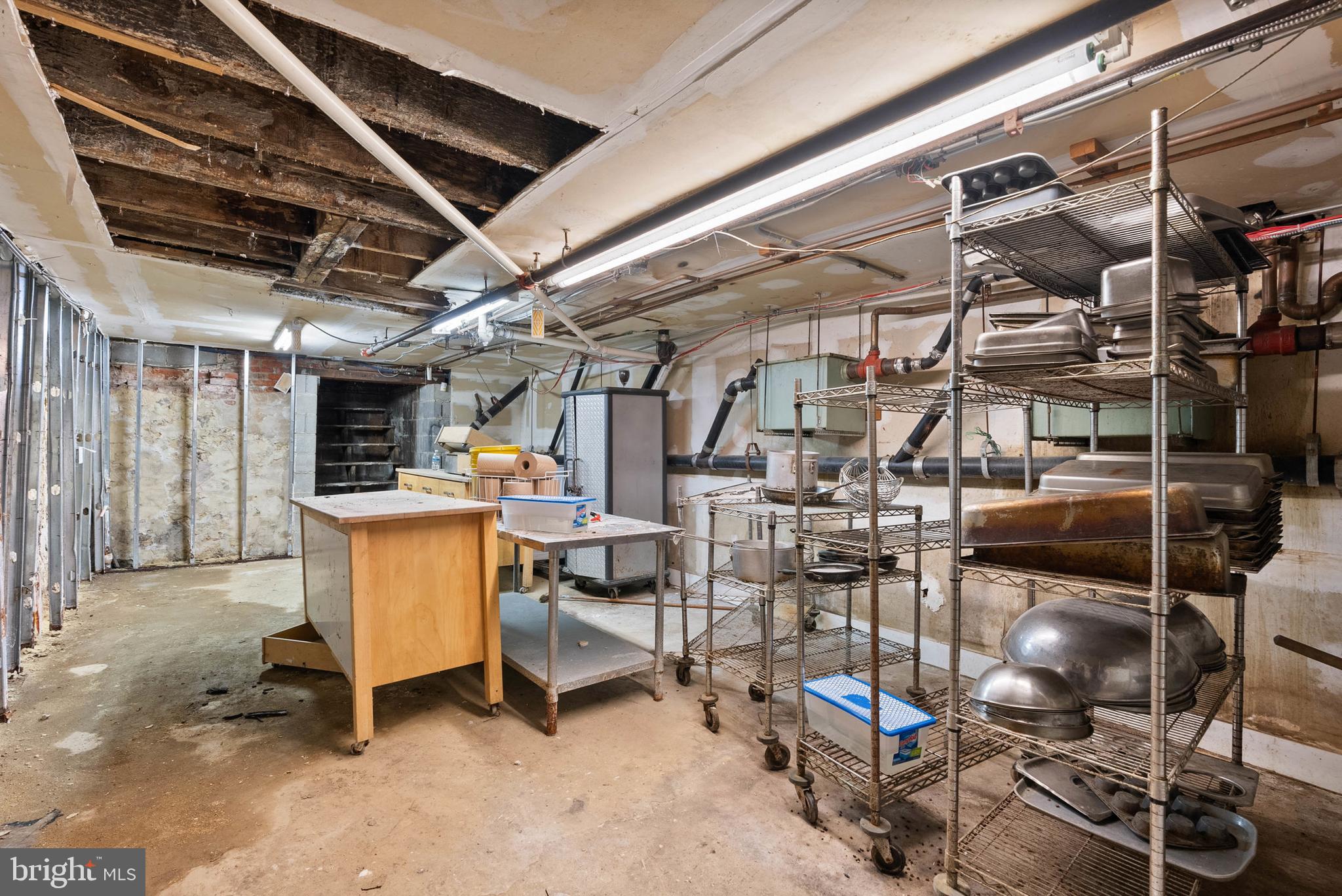 BELLA VISTA - Commercial Sale