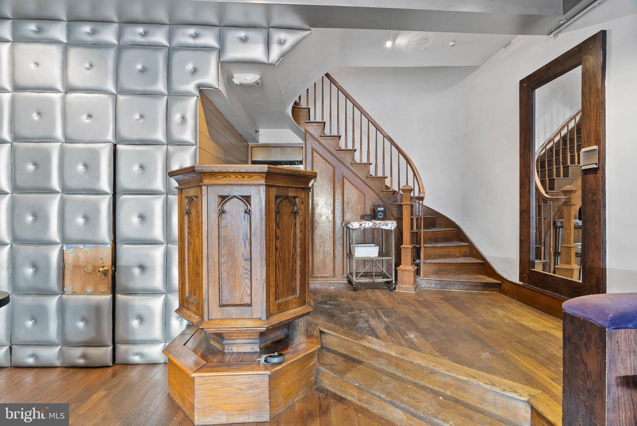 BELLA VISTA - Commercial Sale