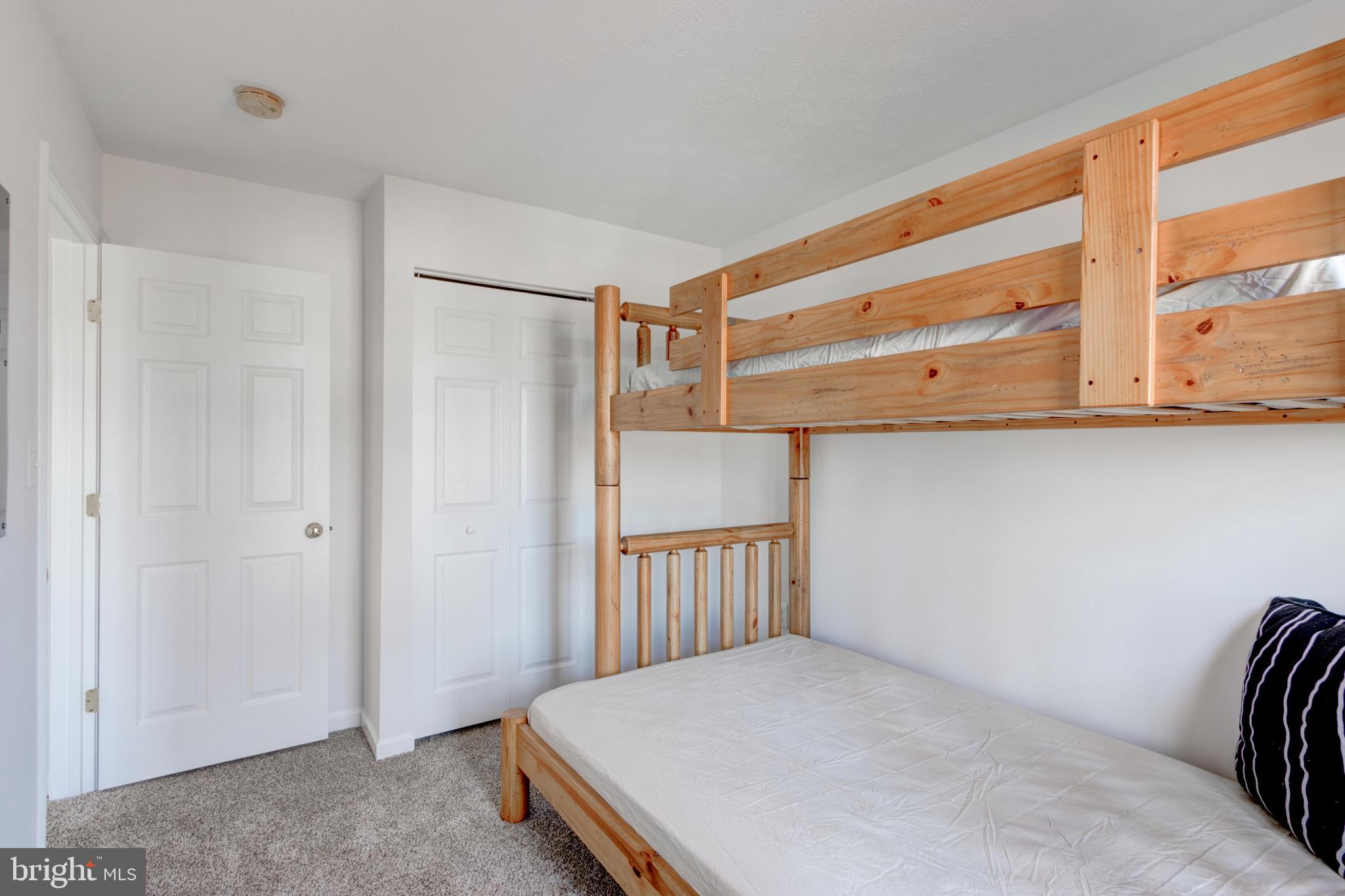 CRAIN SUMMIT - Residential