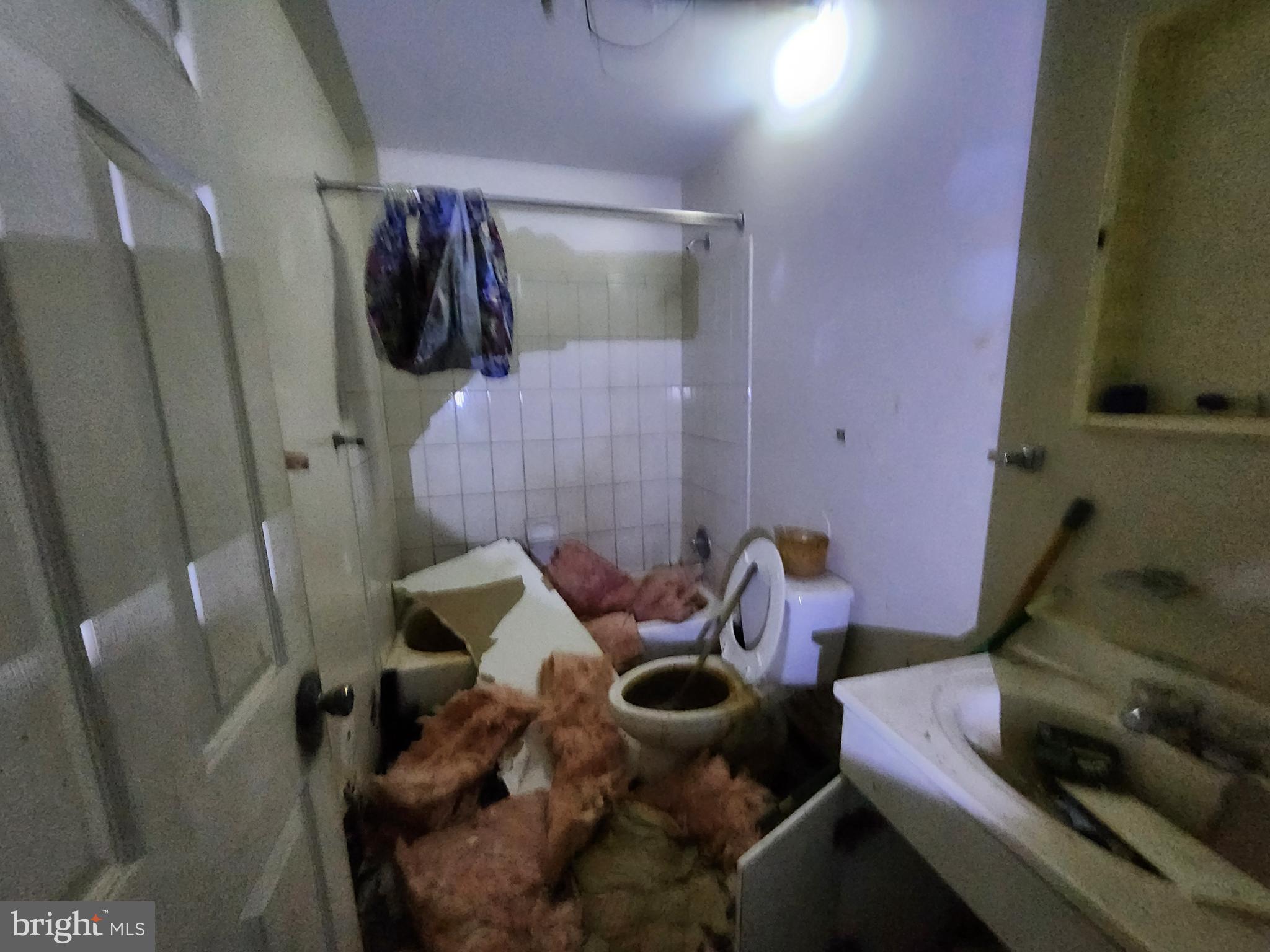 SANDTOWN-WINCHESTER - Residential