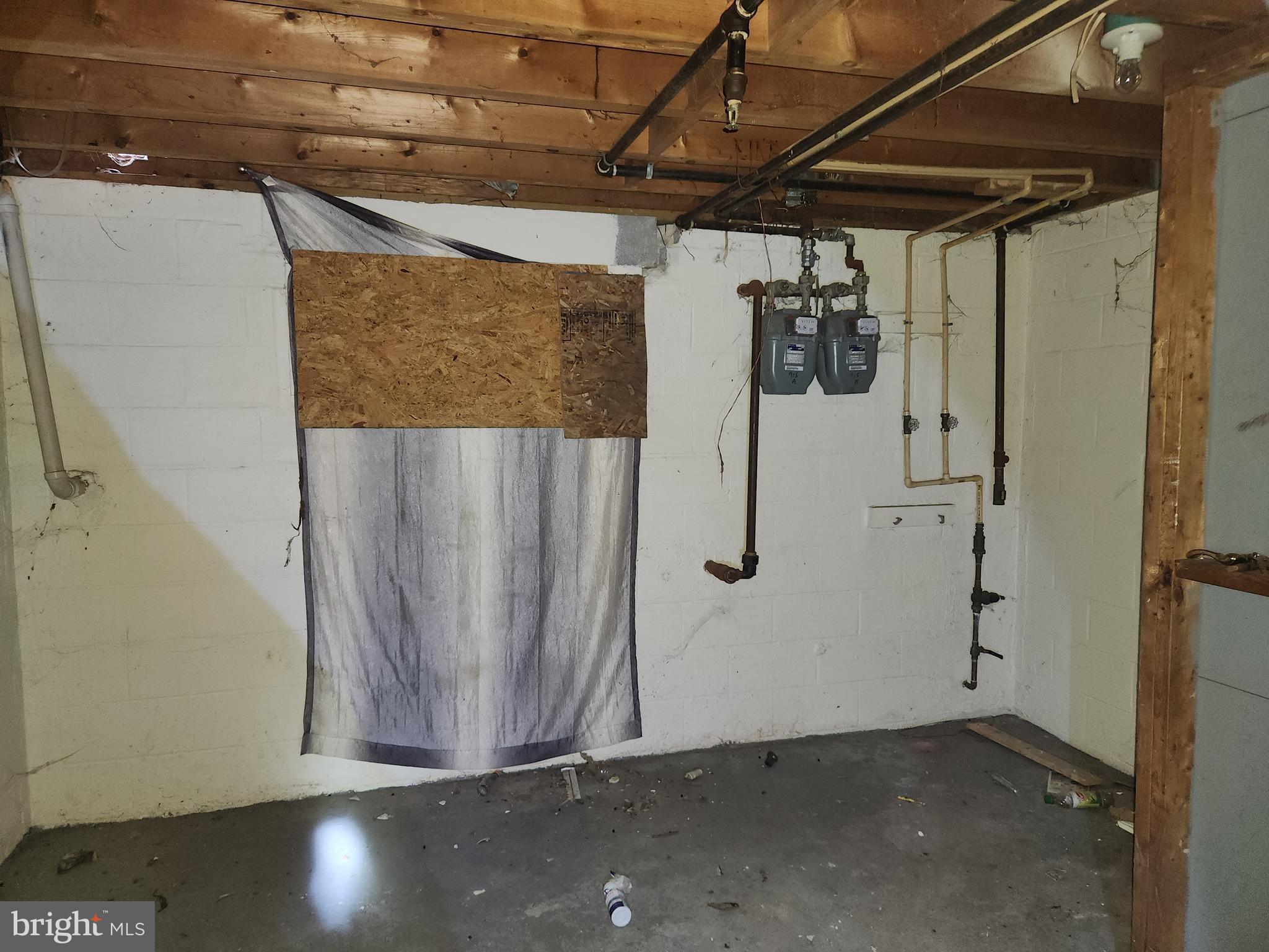 SANDTOWN-WINCHESTER - Residential