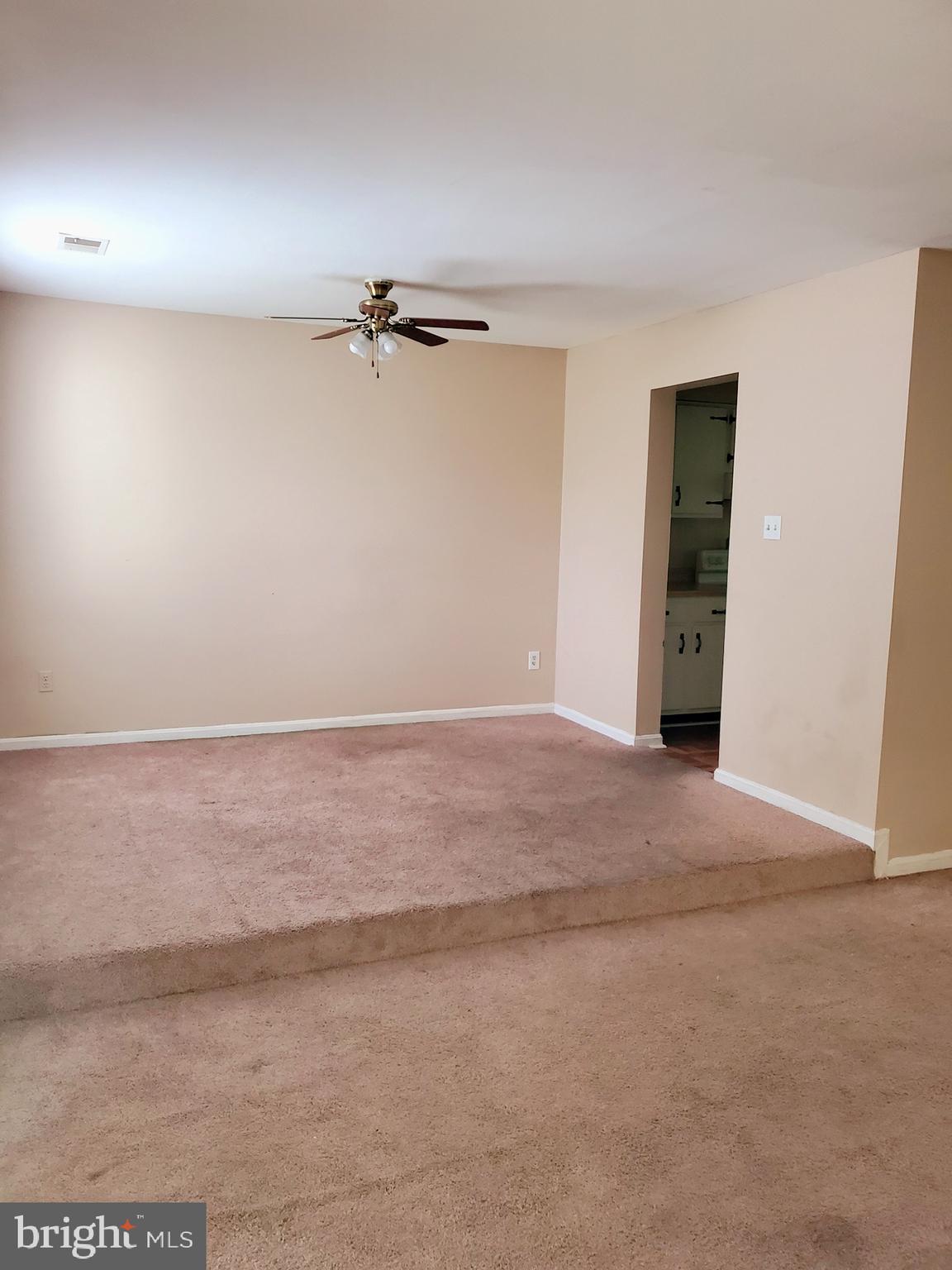 RYON WOODS SUB - Residential