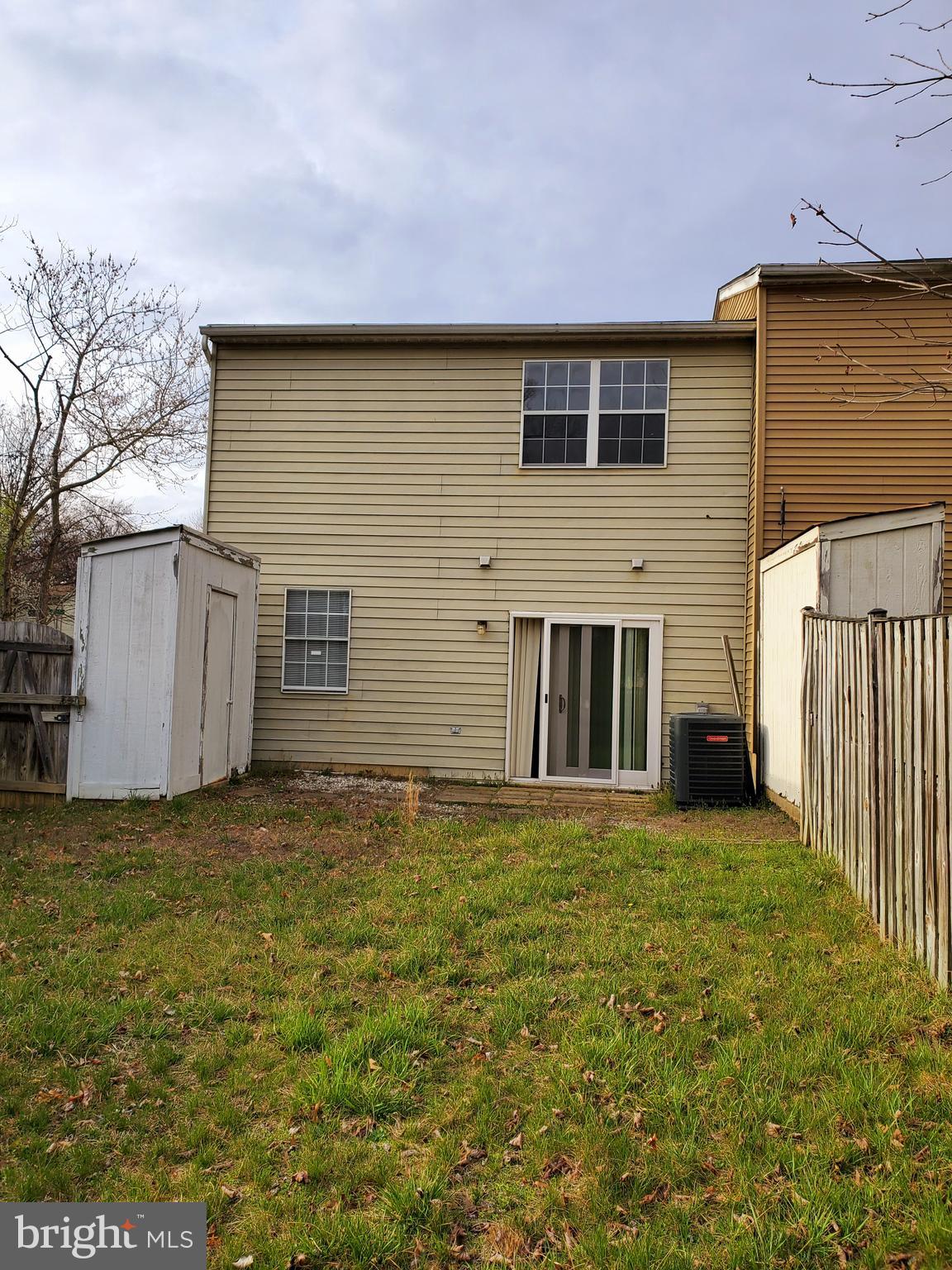 RYON WOODS SUB - Residential