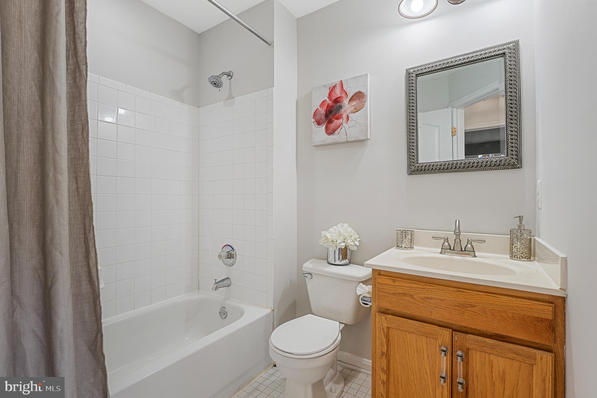 GAITHERSBURG TOWN - Residential