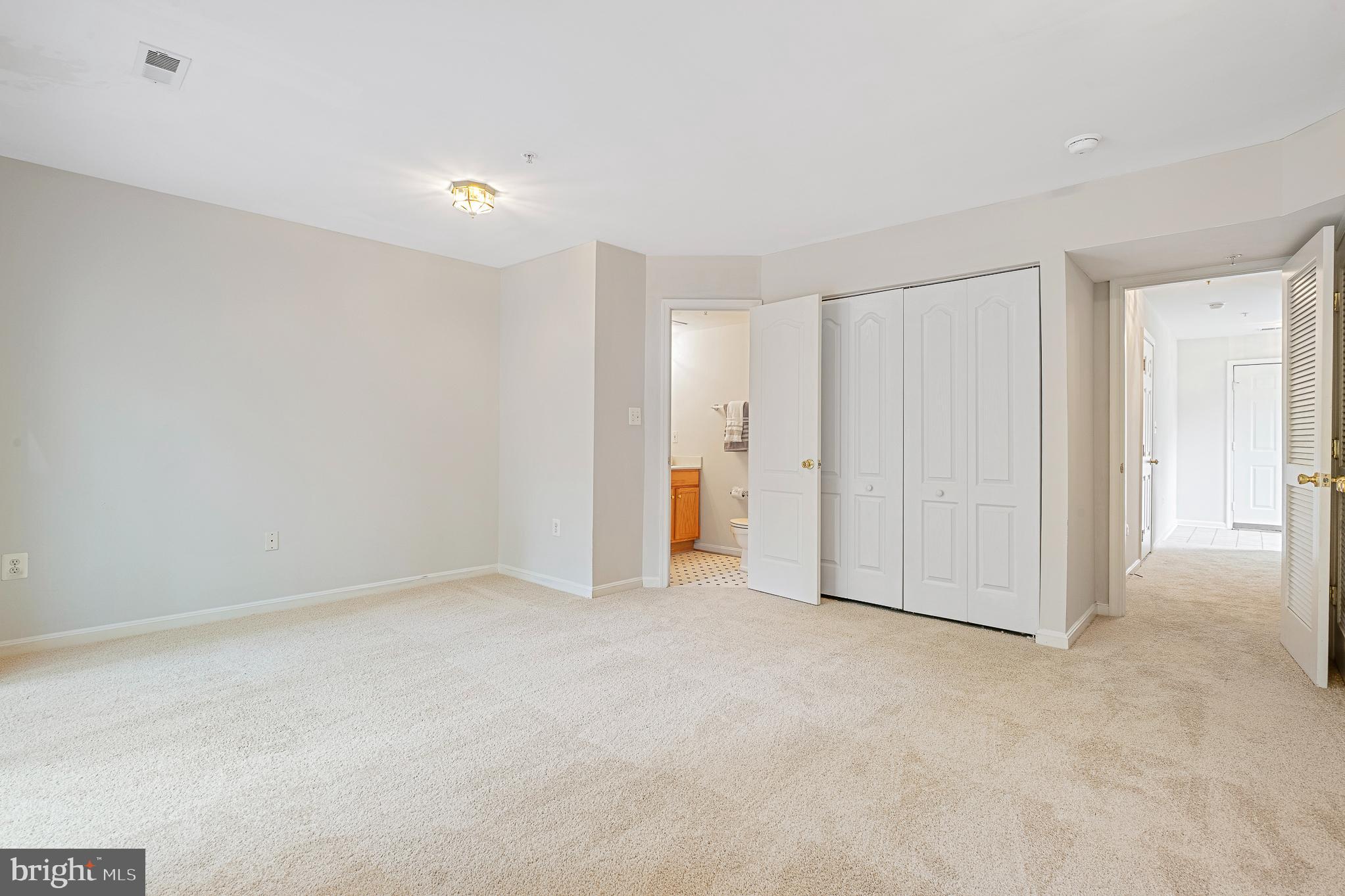 GAITHERSBURG TOWN - Residential