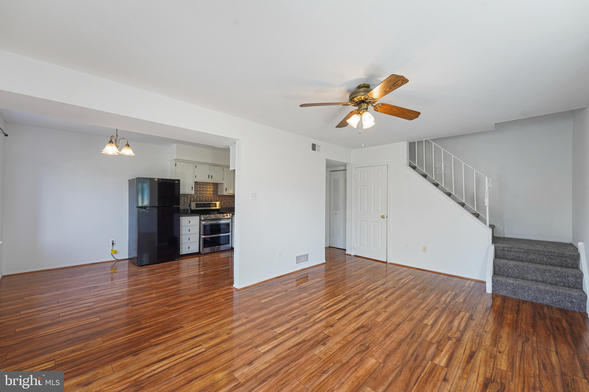 HILLTOP - Residential