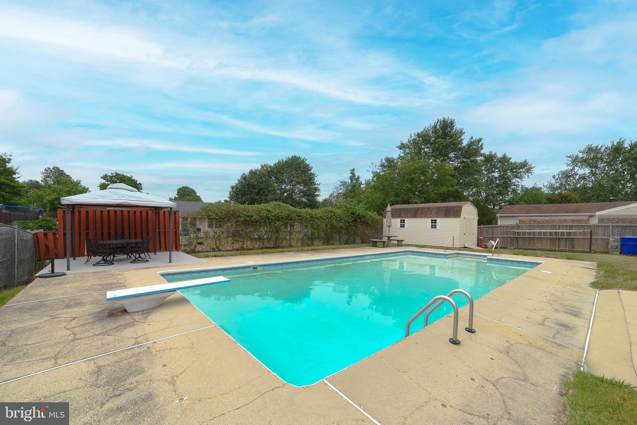 PINEFIELD - Residential