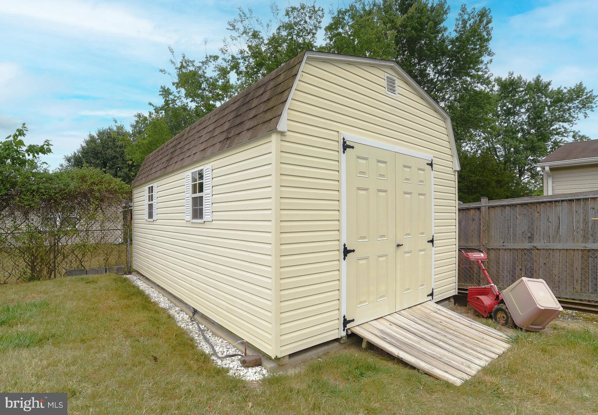 PINEFIELD - Residential