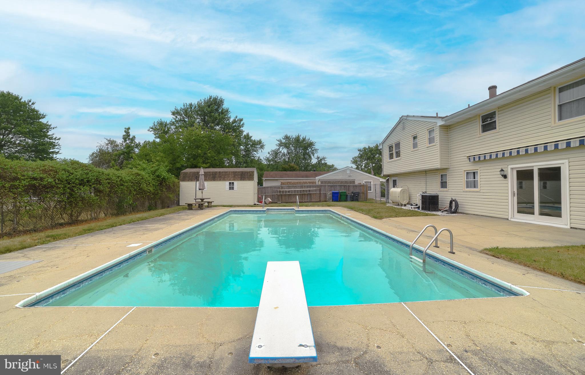 PINEFIELD - Residential