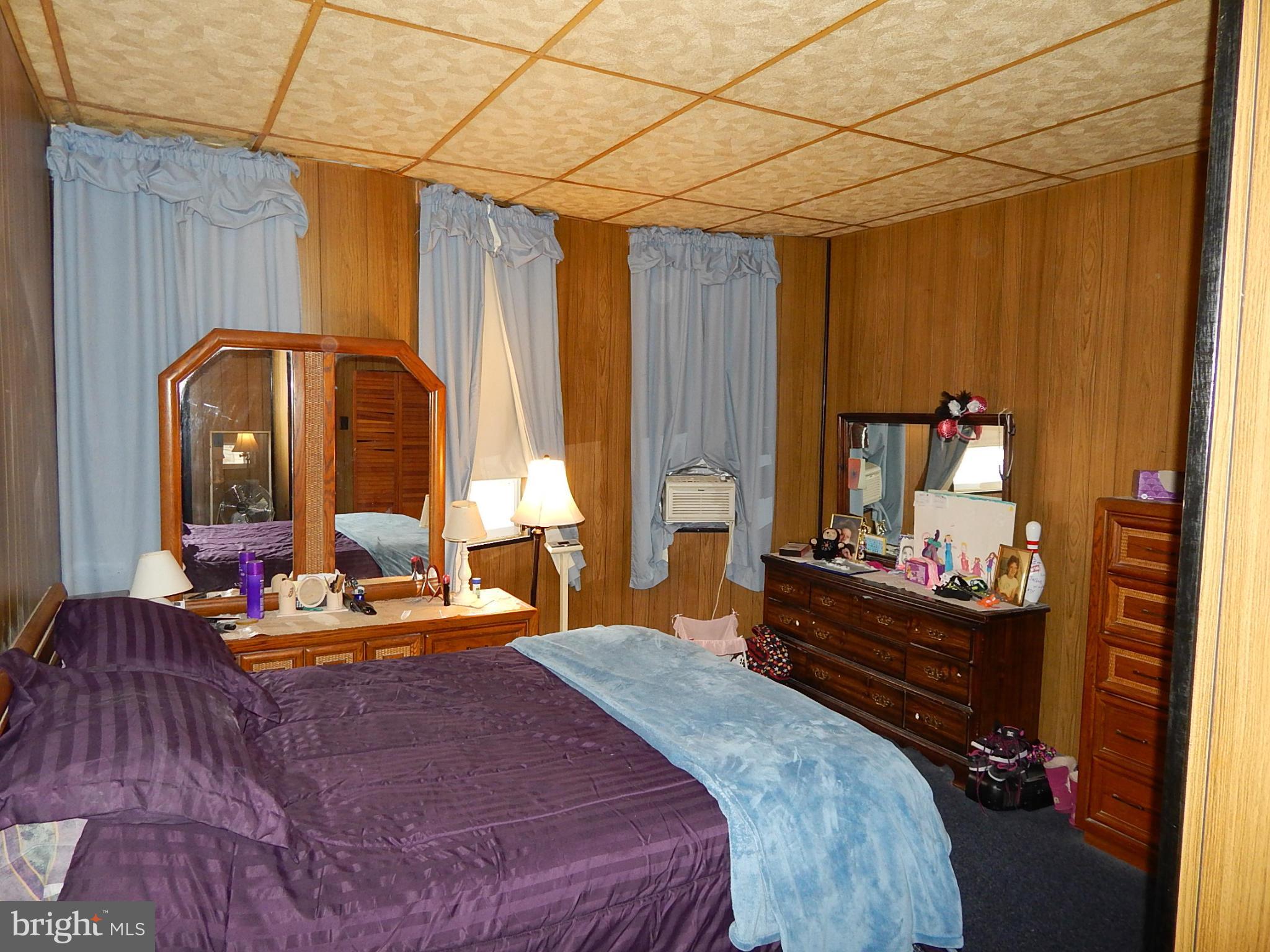 HAMPDEN HISTORIC DISTRICT - Residential