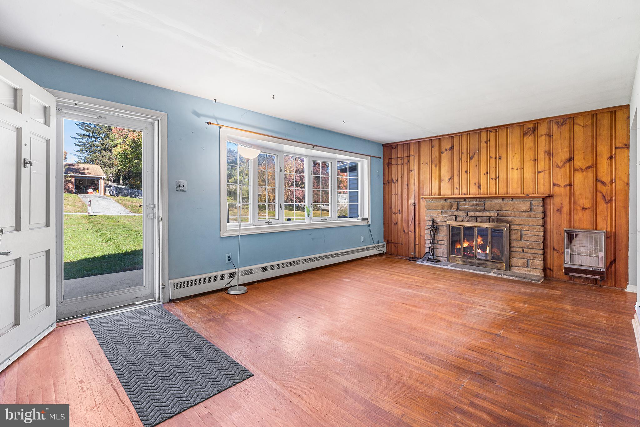 10 S GARDEN CIRCLE