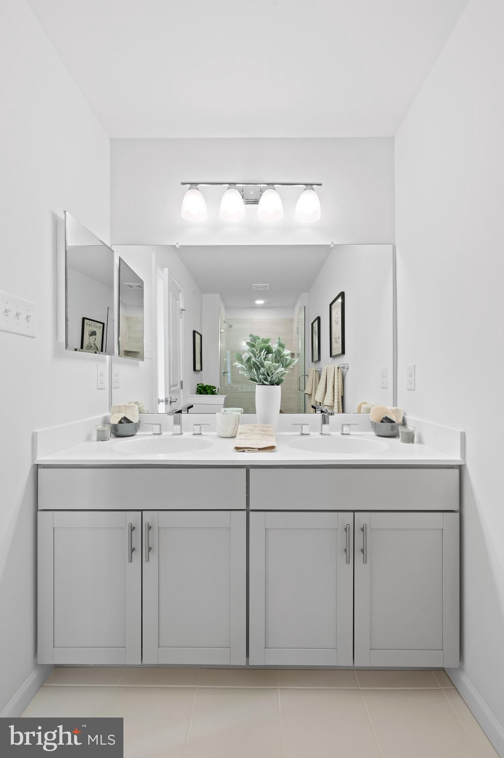 ARBOR PLACE - Residential