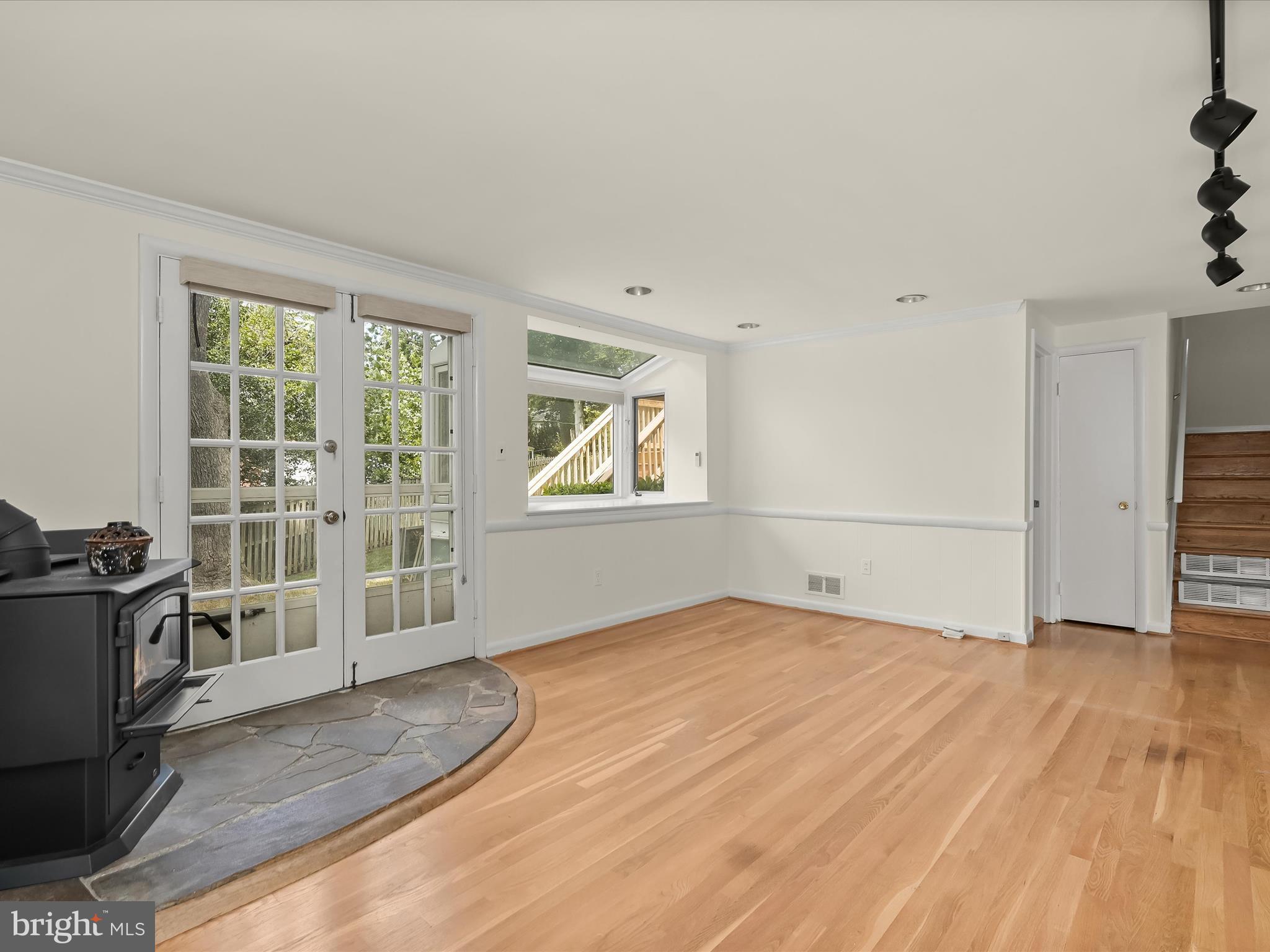 SPRINGFIELD - Residential