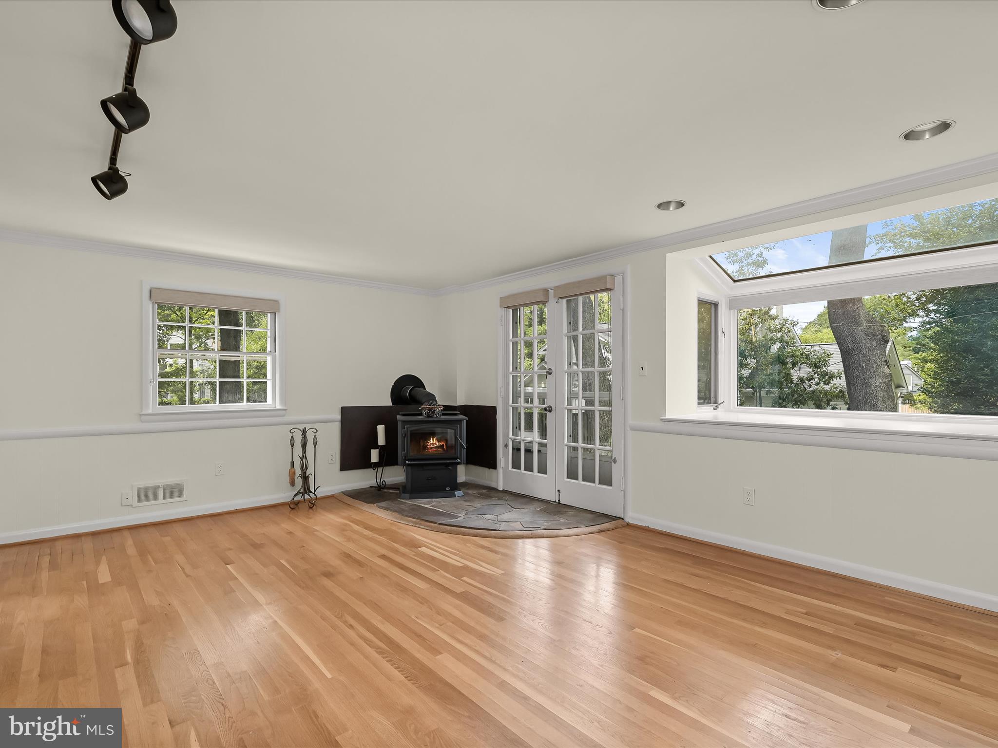 SPRINGFIELD - Residential