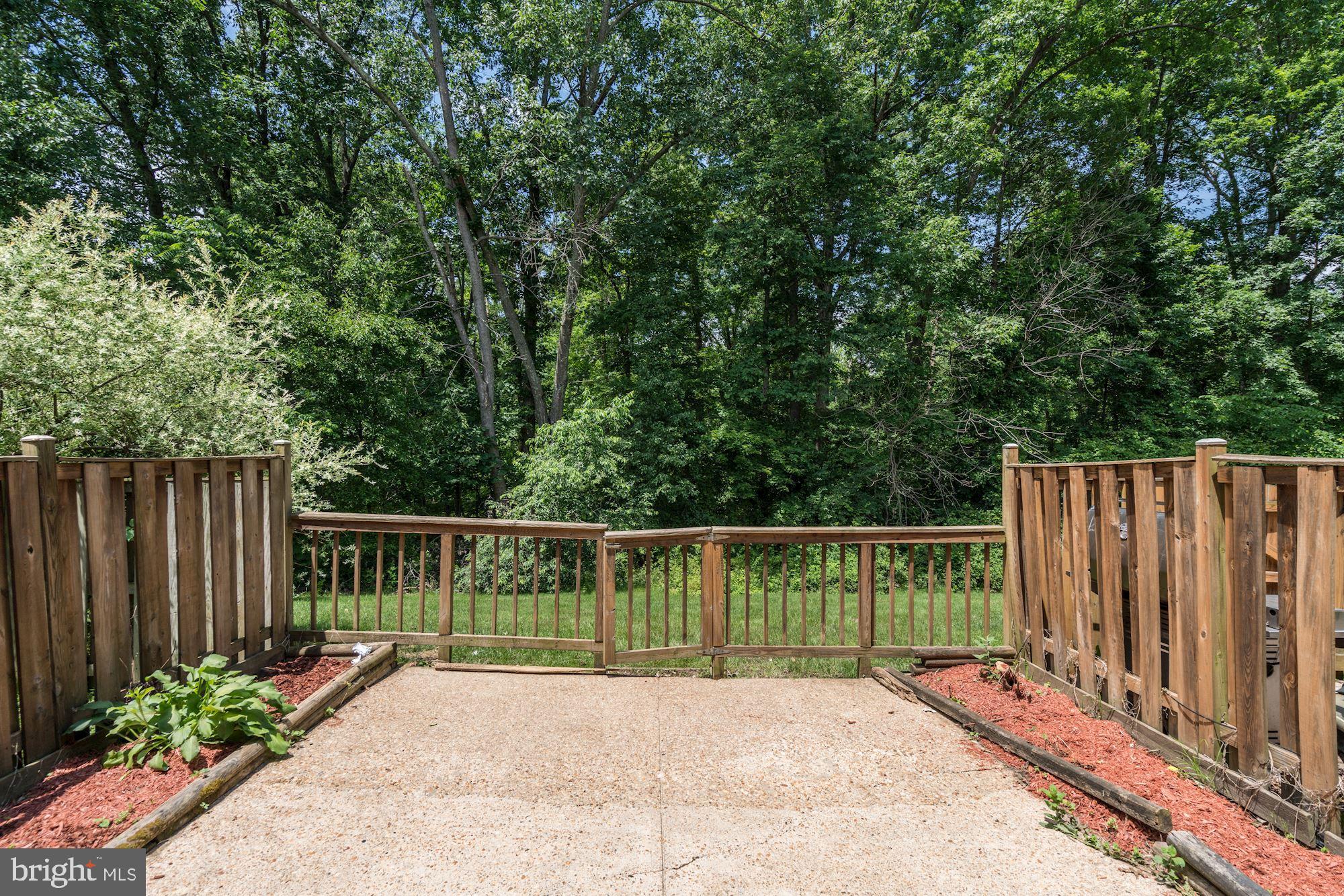 COUNTRYSIDE - Residential