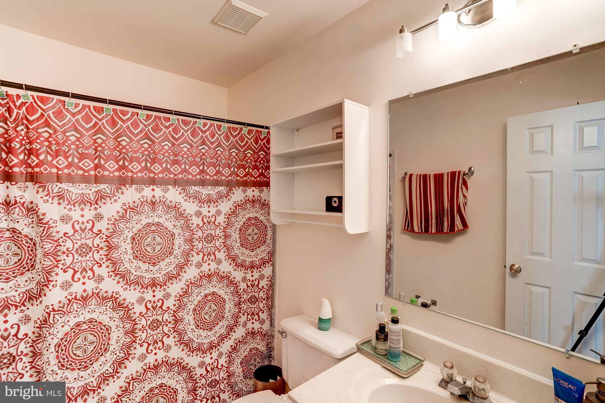 COUNTRYSIDE - Residential