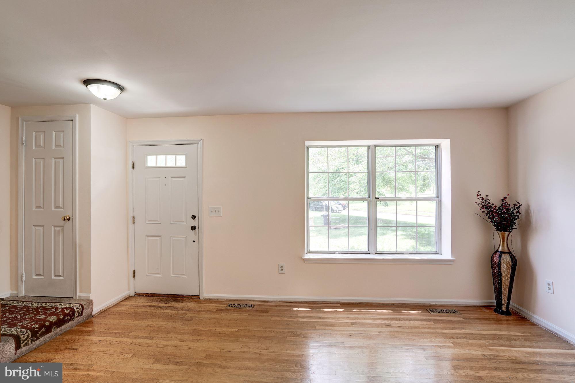 COUNTRYSIDE - Residential