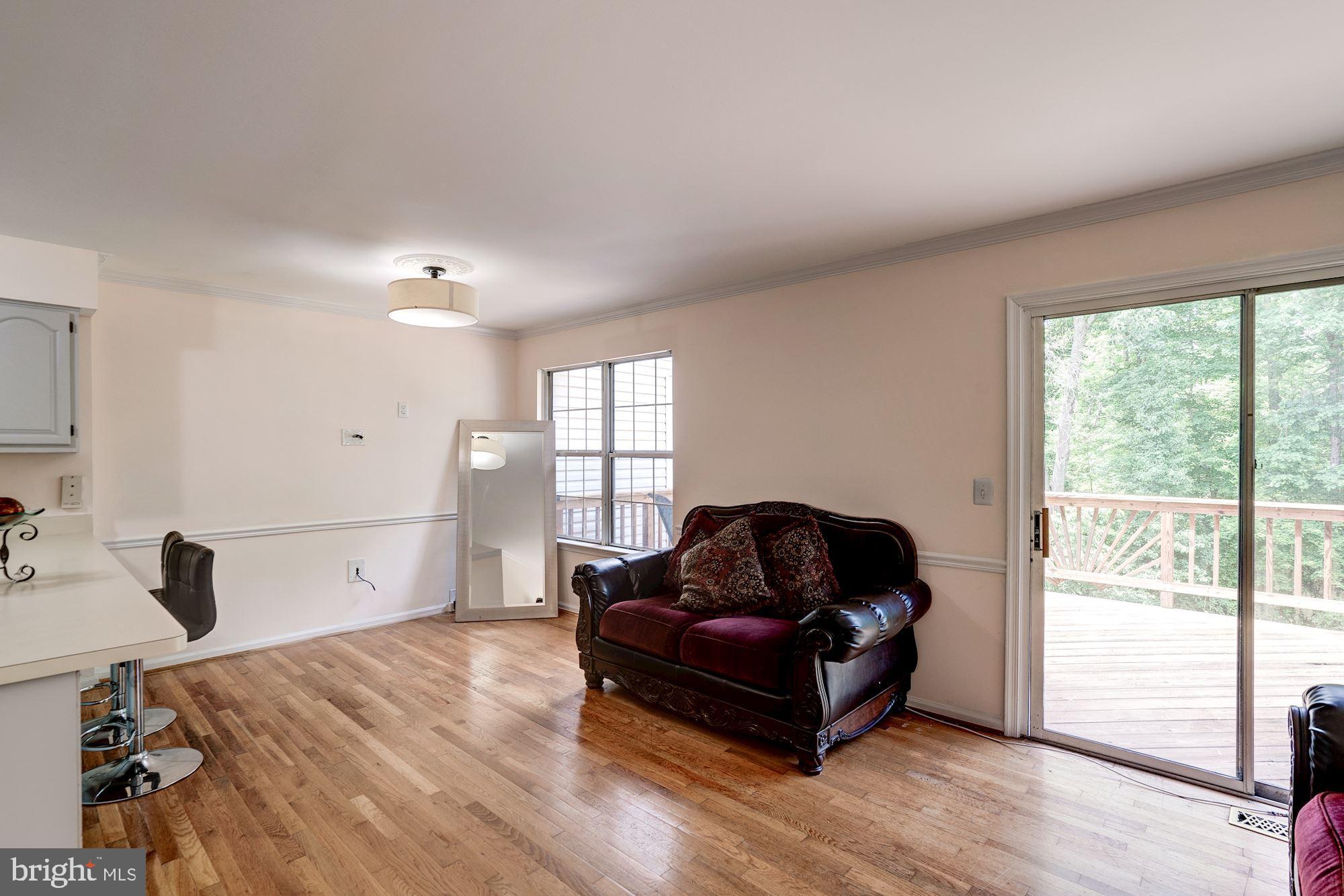 COUNTRYSIDE - Residential