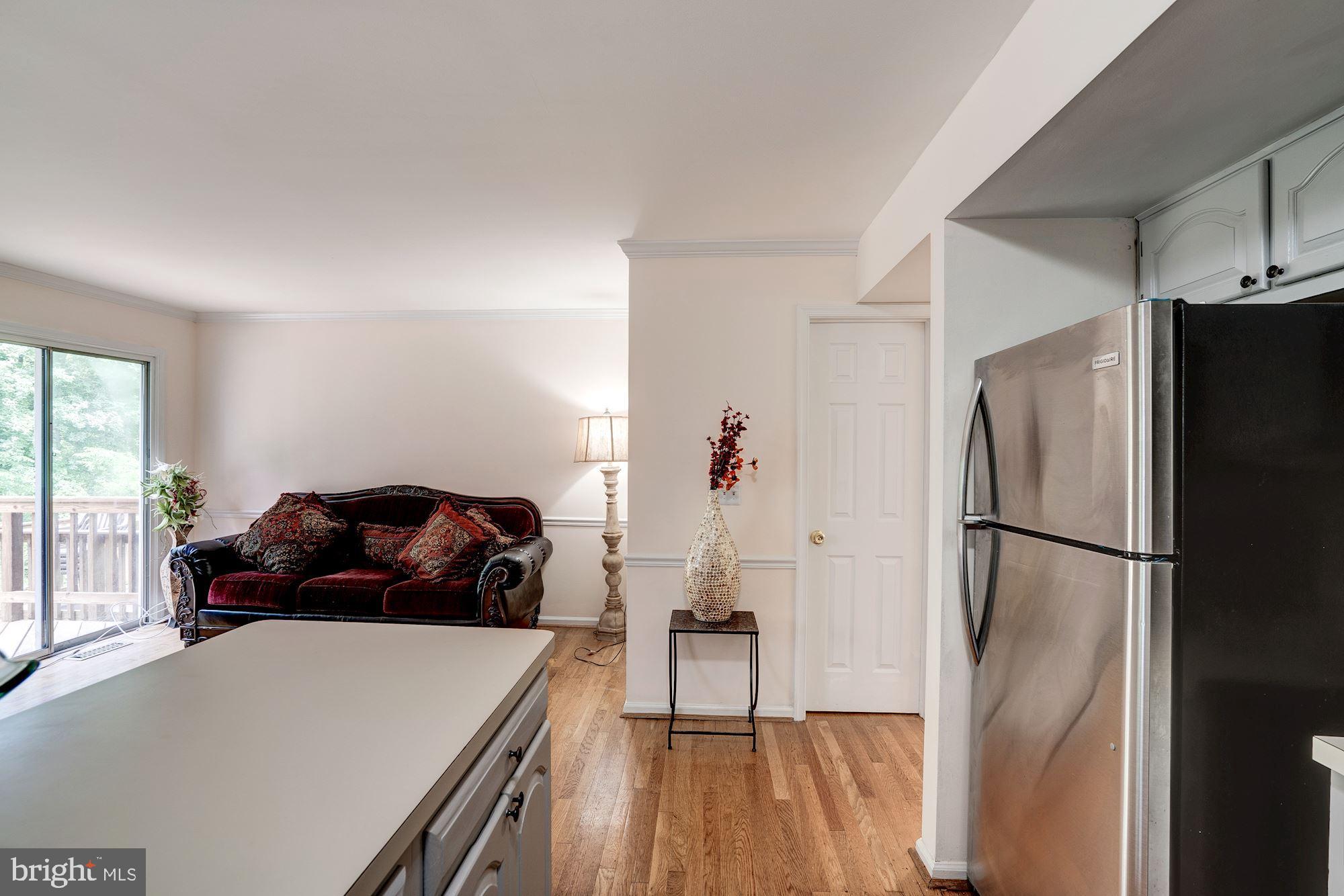 COUNTRYSIDE - Residential