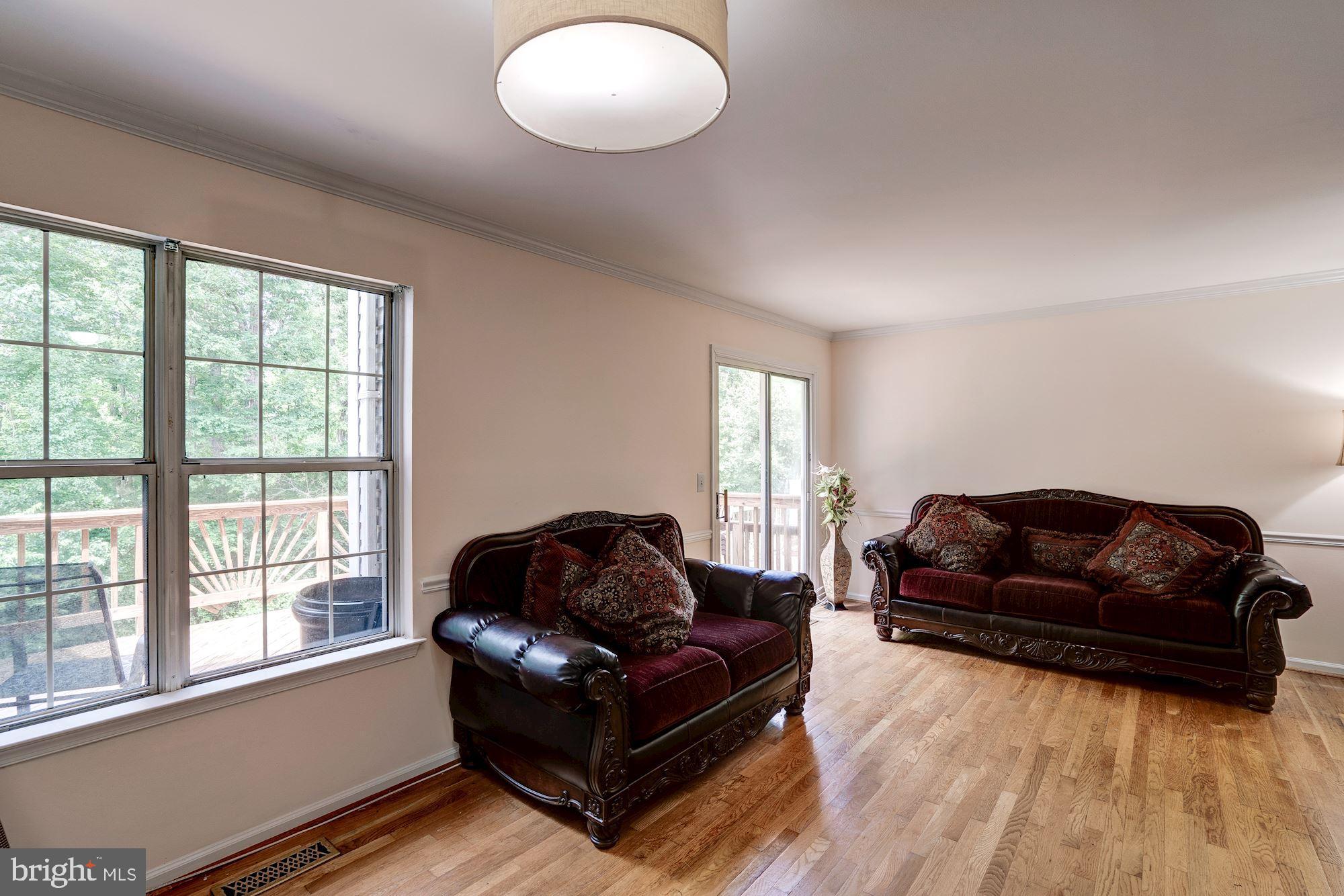 COUNTRYSIDE - Residential