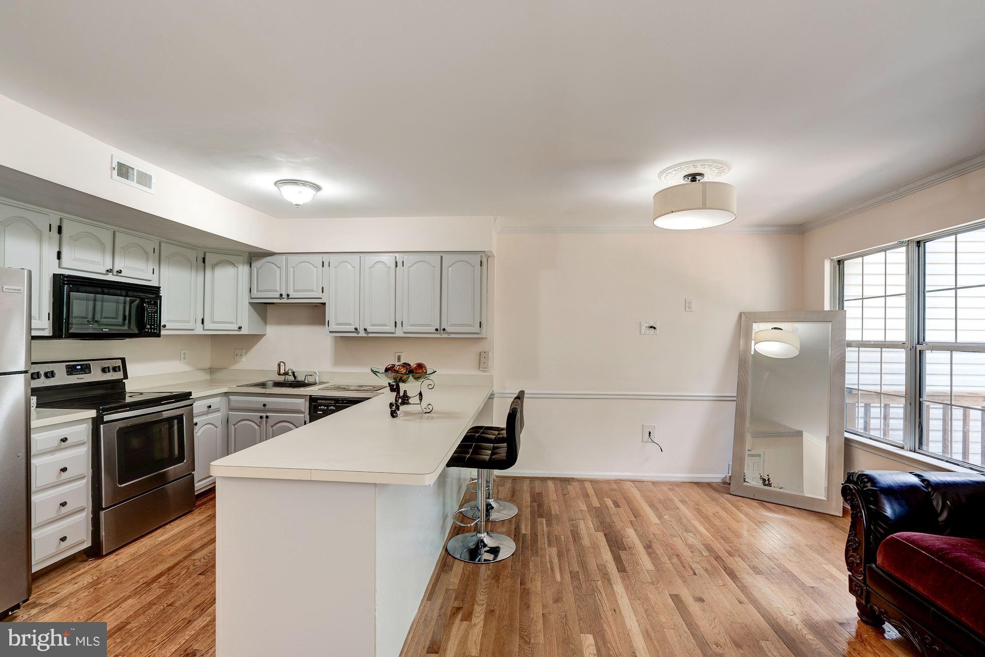 COUNTRYSIDE - Residential