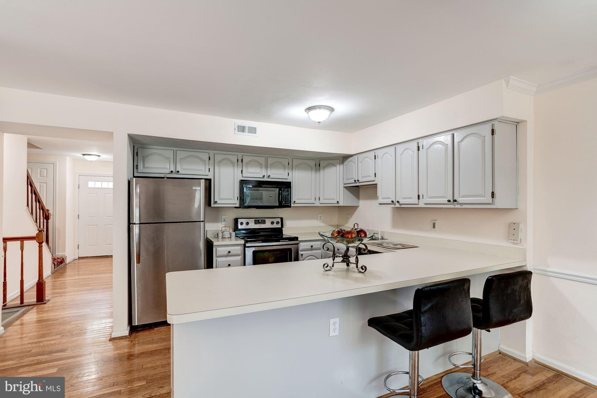 COUNTRYSIDE - Residential