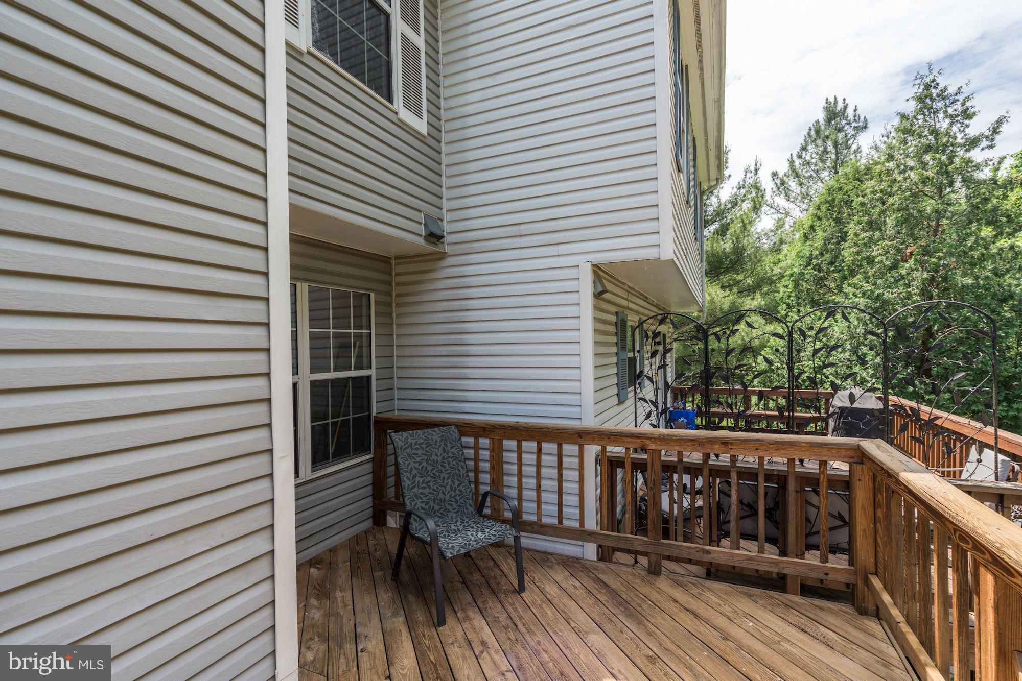 COUNTRYSIDE - Residential