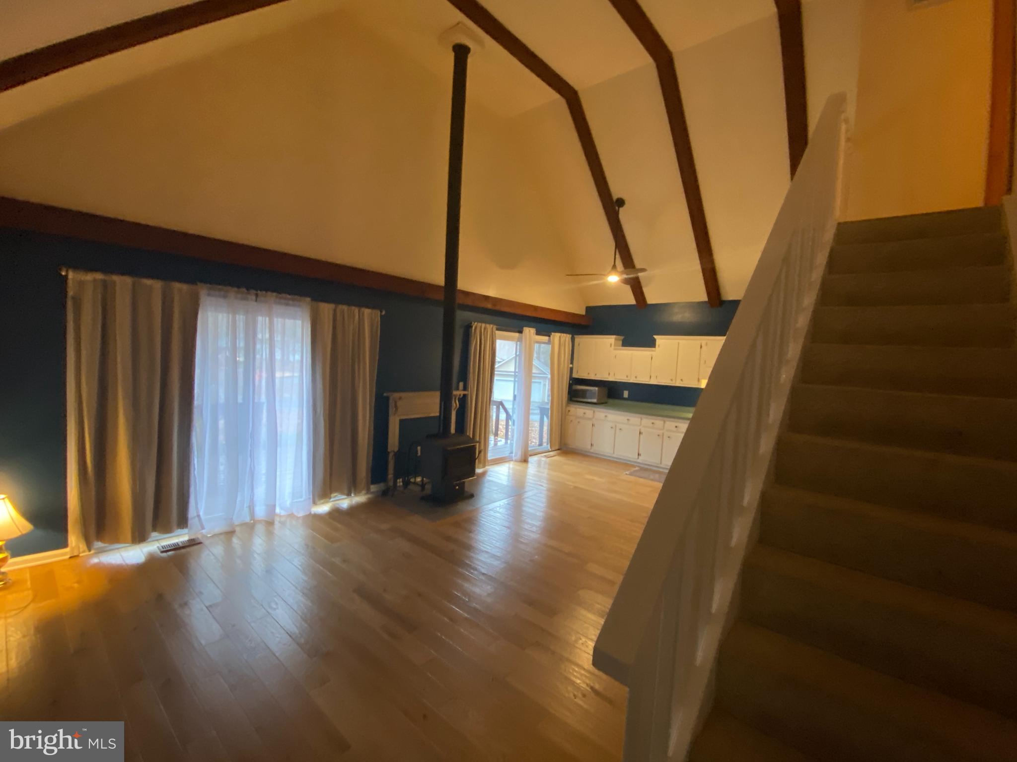 LAKE OF THE WOODS - Residential Lease