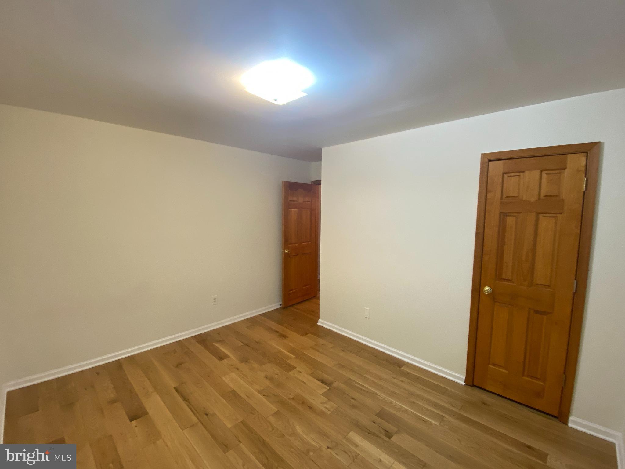 LAKE OF THE WOODS - Residential Lease