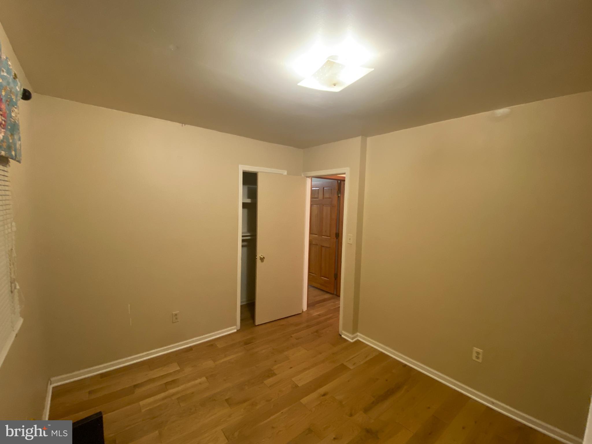 LAKE OF THE WOODS - Residential Lease