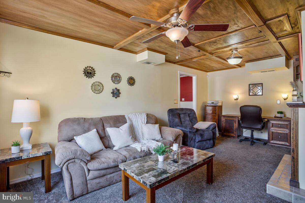 BUCKINGHAM - Residential