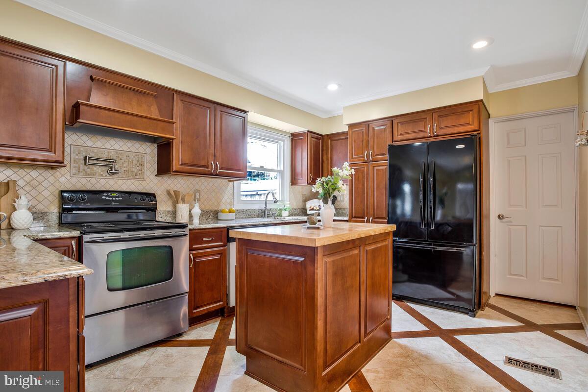 BUCKINGHAM - Residential