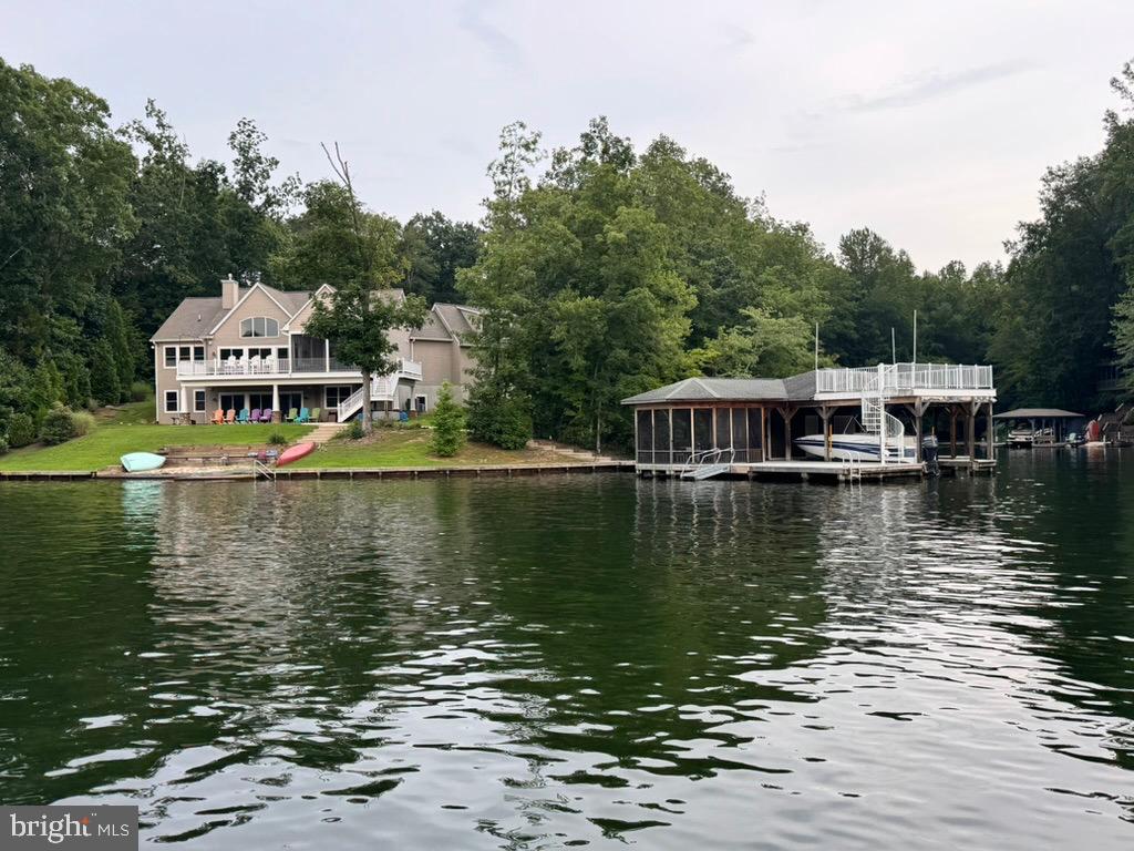 CUCKOOS NEST - Residential